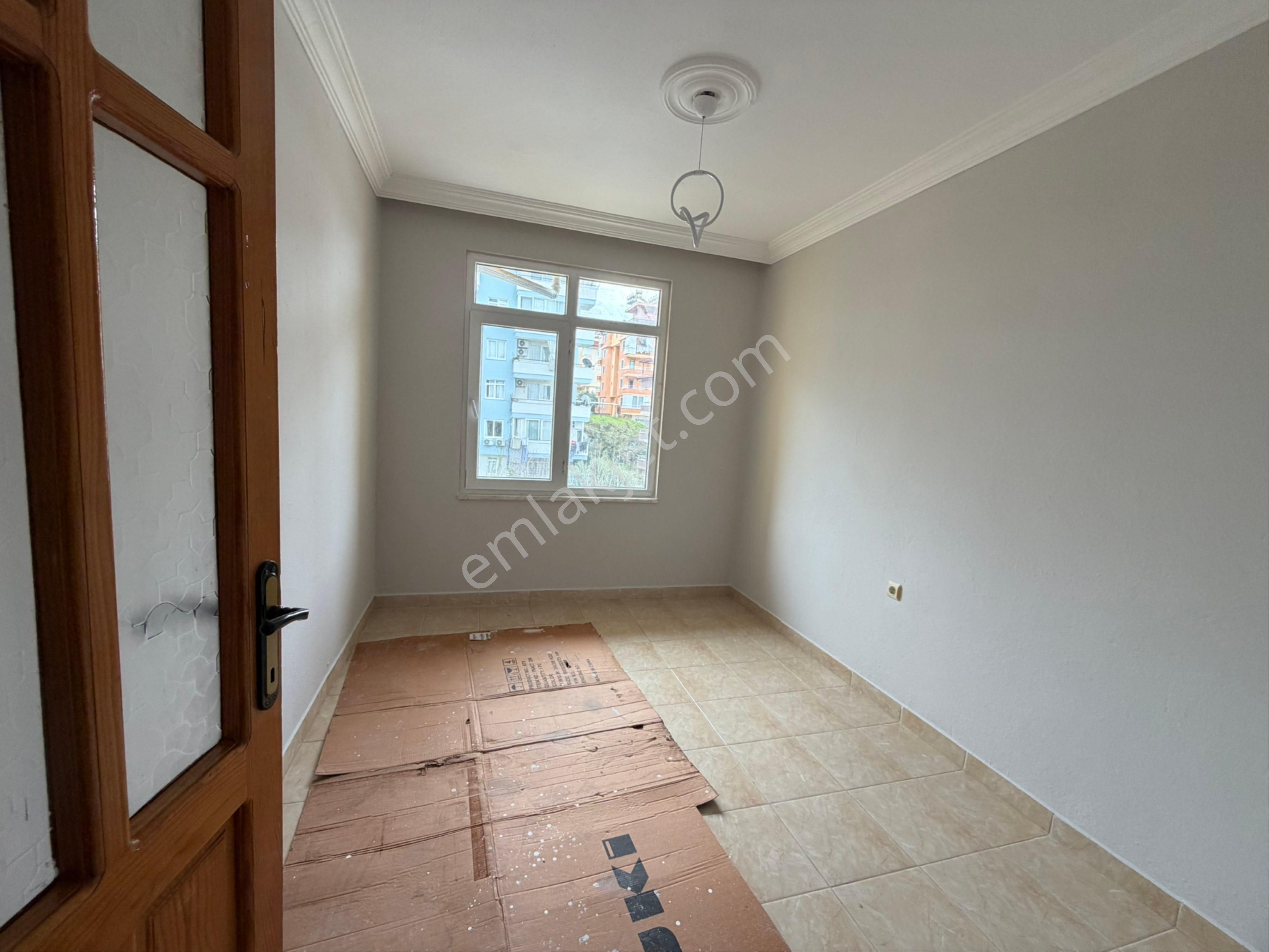 Alanya Konaklıda Kiralık 2+1 Ayrı Mutfak Daire - Görsel 13