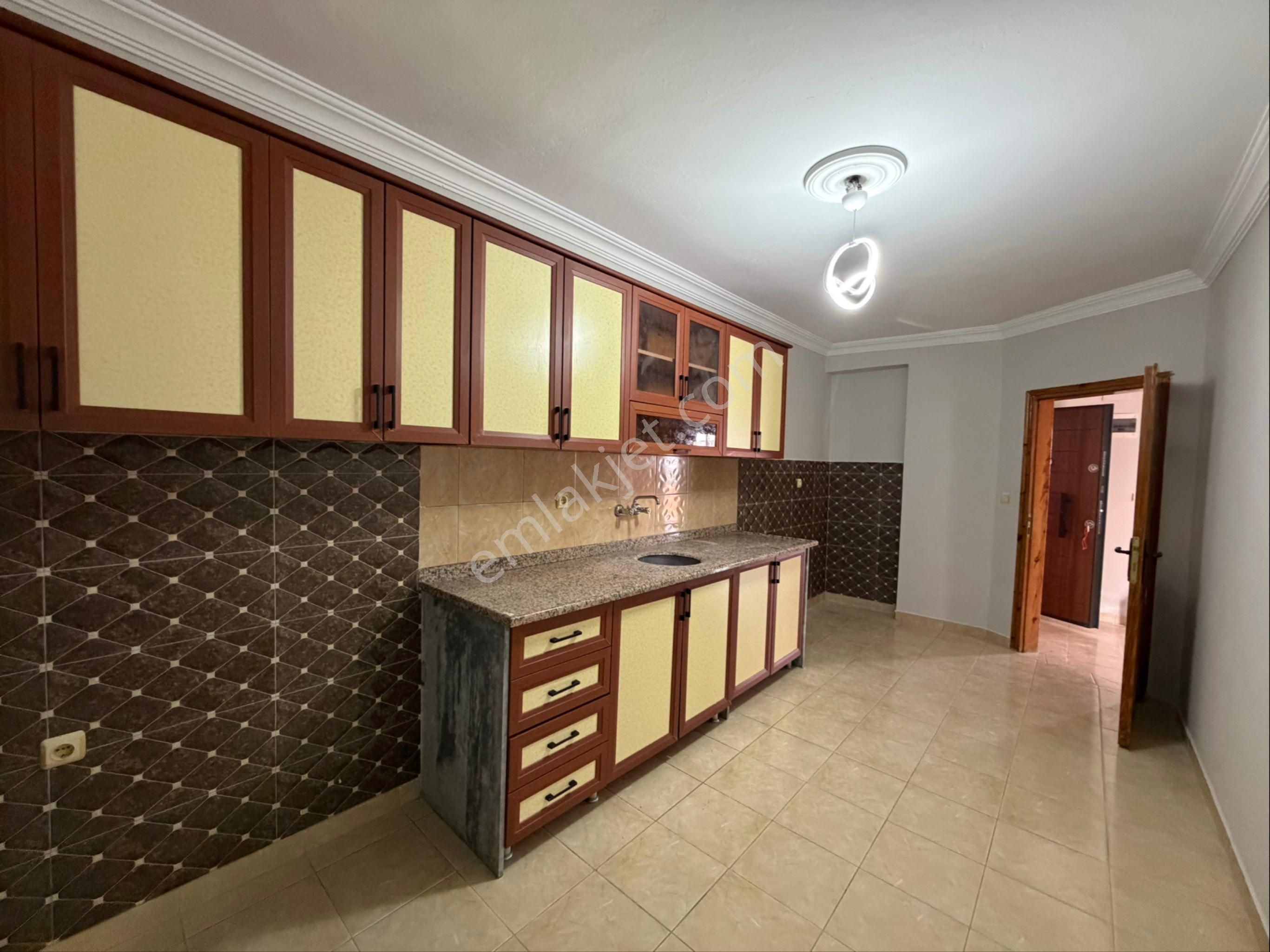 Alanya Konaklıda Kiralık 2+1 Ayrı Mutfak Daire - Görsel 3