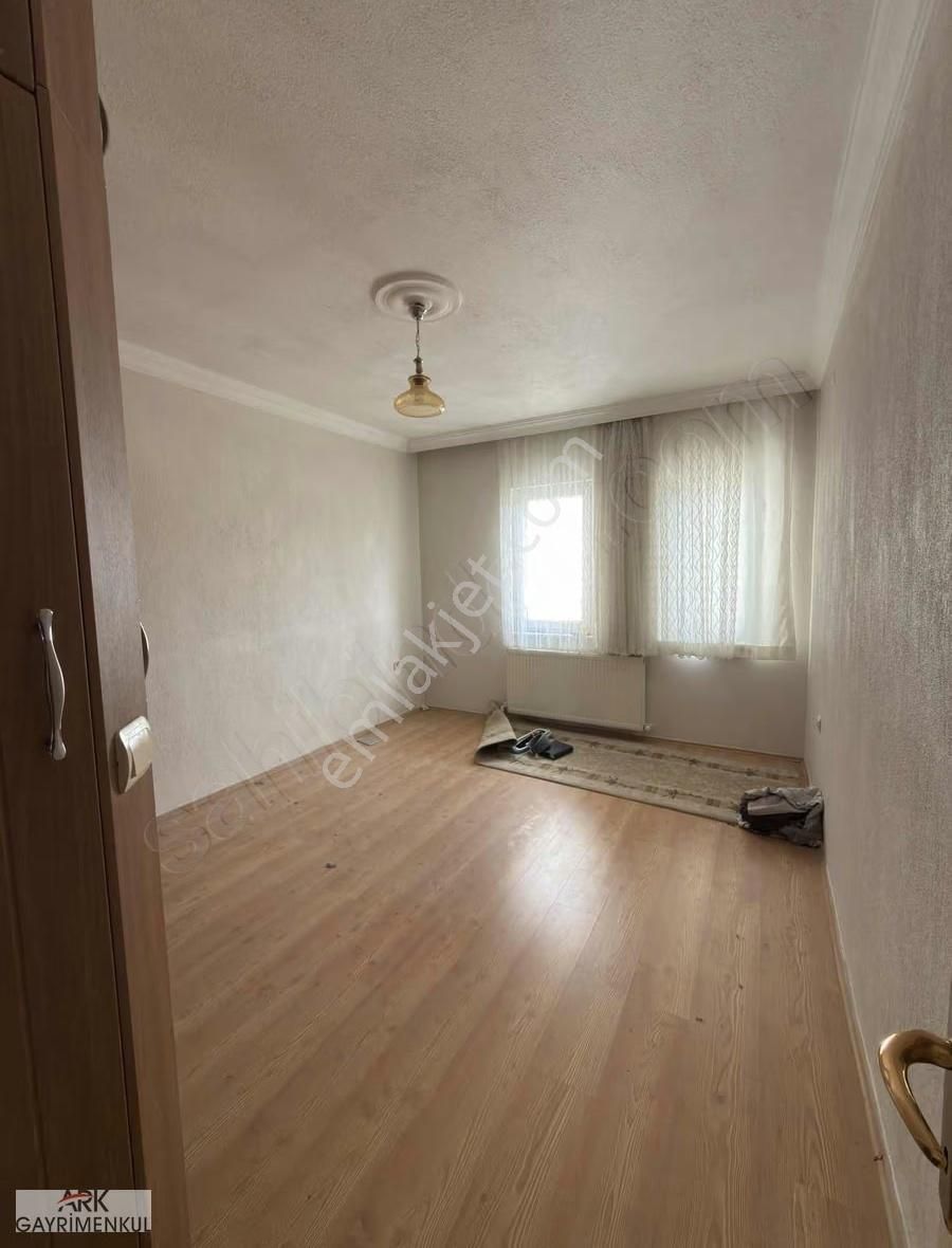 Kiralık - Şömineli 145m2 3+1 Daire - Görsel 19