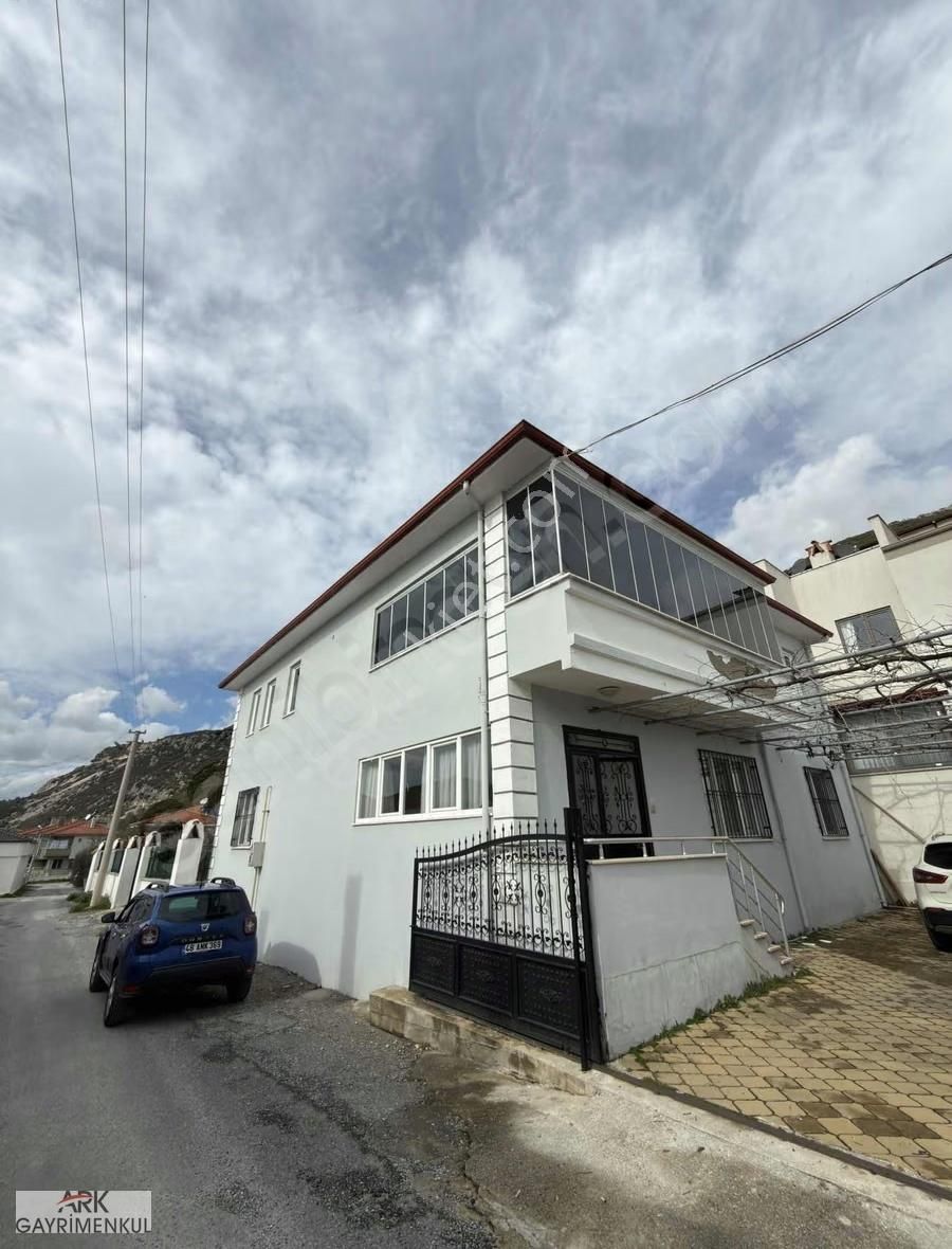 Kiralık - Şömineli 145m2 3+1 Daire - Görsel 12