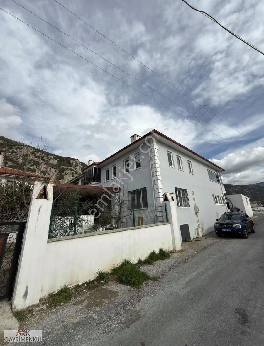 Kiralık - Şömineli 145m2 3+1 Daire - Görsel 10