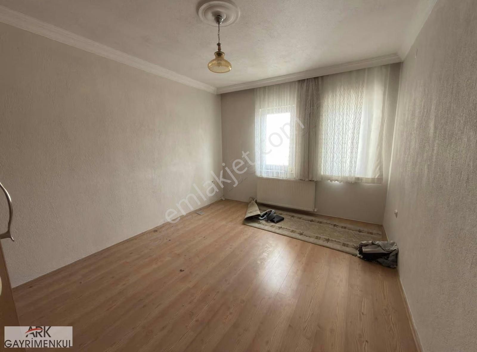 Kiralık - Şömineli 145m2 3+1 Daire - Görsel 20