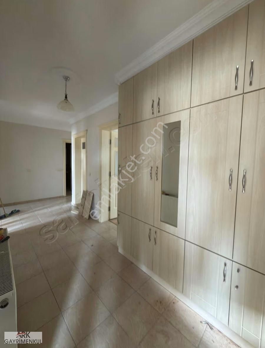 Kiralık - Şömineli 145m2 3+1 Daire - Görsel 24