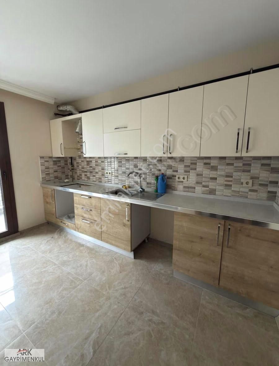 Merkez'de Kiralık Net 110m2 2+1 Doğalgazlı Daire - Görsel 9
