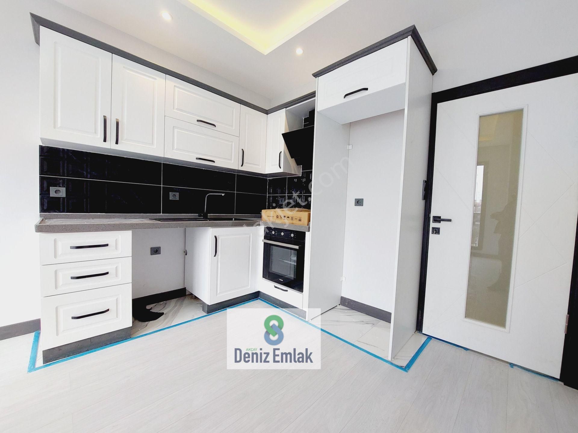 Denizden Akçayda Yeni Binada Lüks Asansörlü Satılık 1+1 Daire - Görsel 14