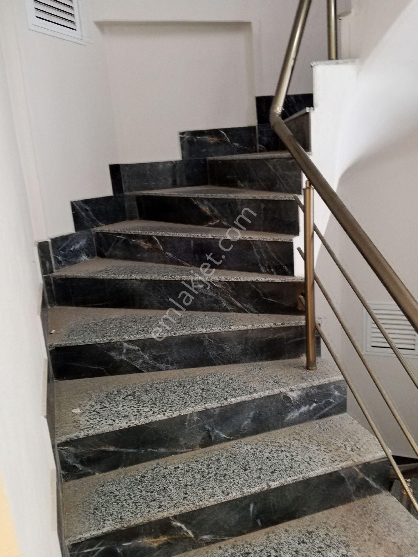 Antalya Kepez Varsak Karşıyaka Sıfır Balkonlu Arakat Kiralık - Görsel 28