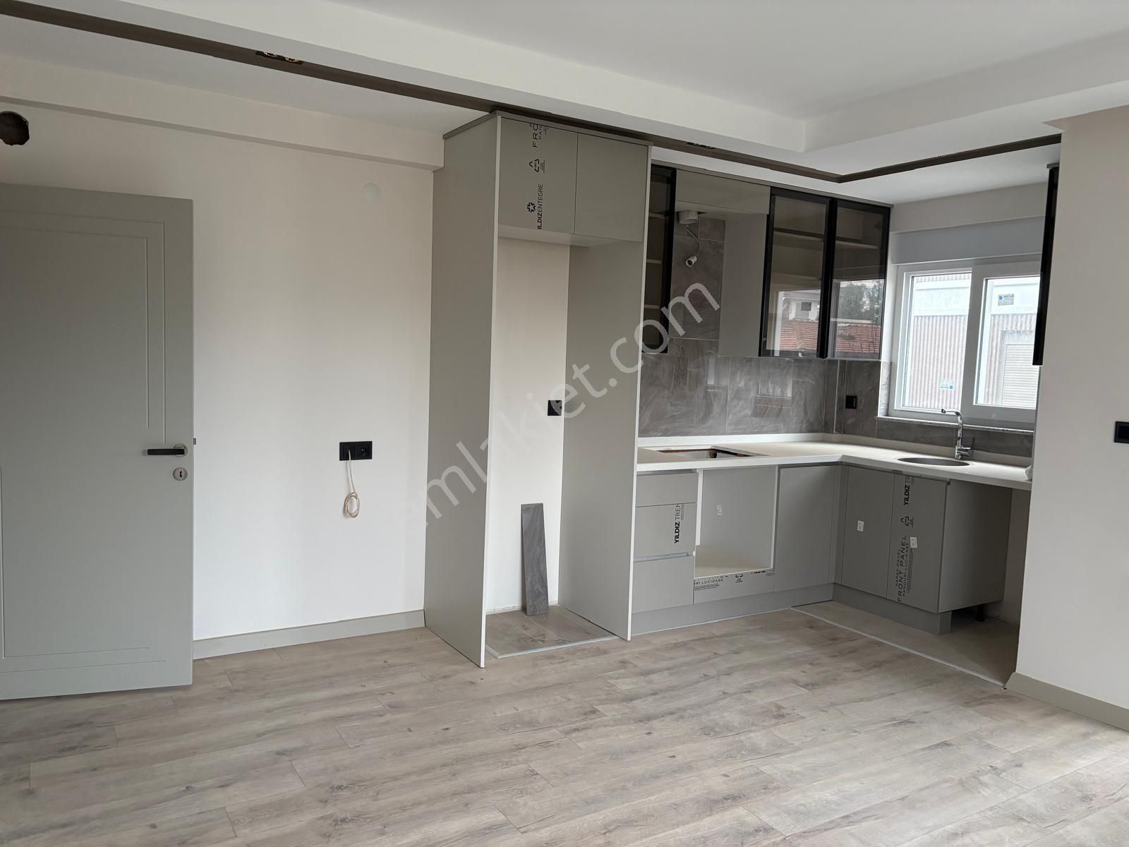 Antalya Kepez Varsak Karşıyaka Sıfır Balkonlu Arakat Kiralık - Görsel 23