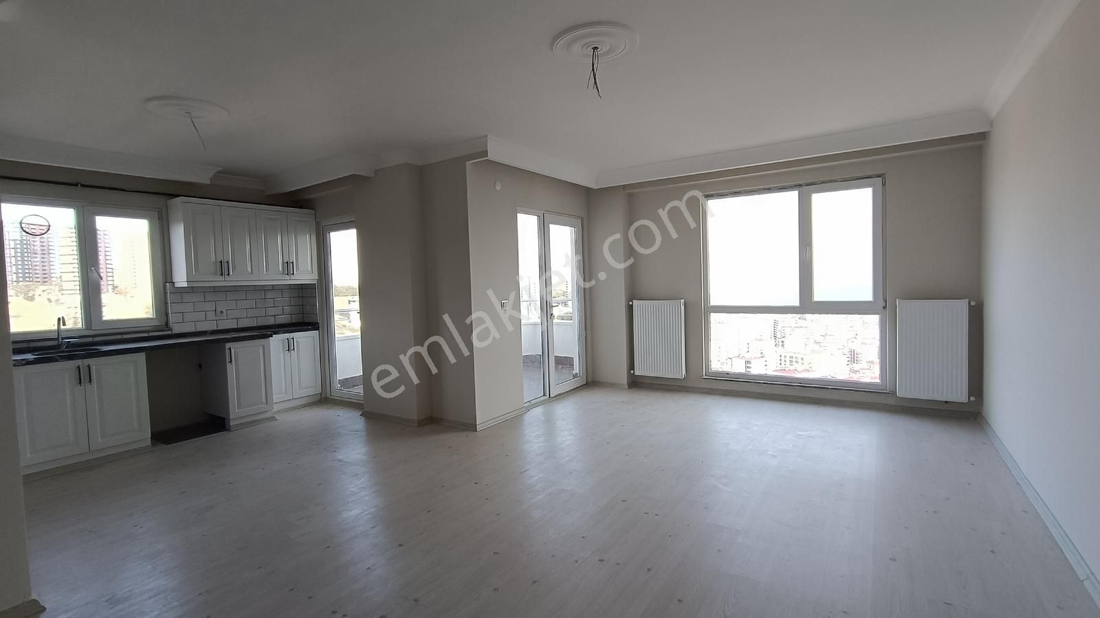 Güzel Manzara İyi Fiyat Satılık 3+1 - Görsel 13