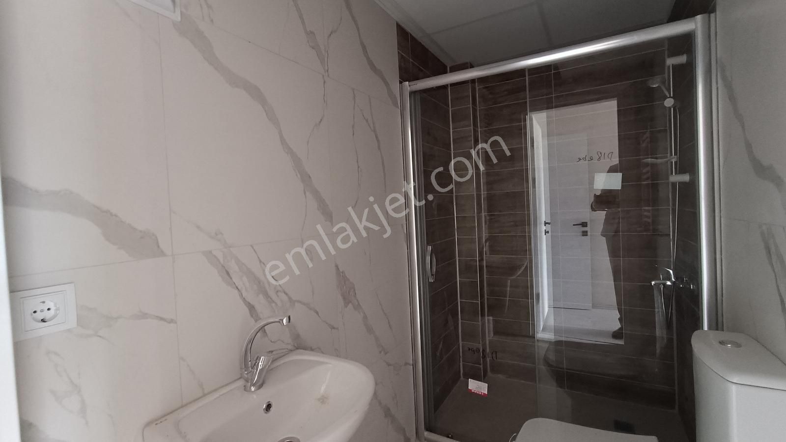 Güzel Manzara İyi Fiyat Satılık 3+1 - Görsel 32