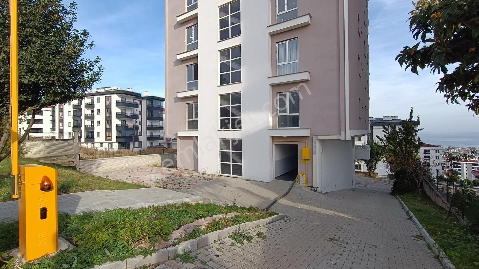 Güzel Manzara İyi Fiyat Satılık 3+1 - Görsel 28