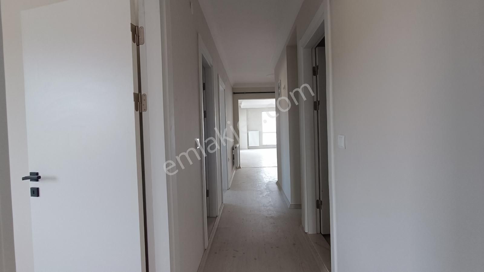 Güzel Manzara İyi Fiyat Satılık 3+1 - Görsel 20