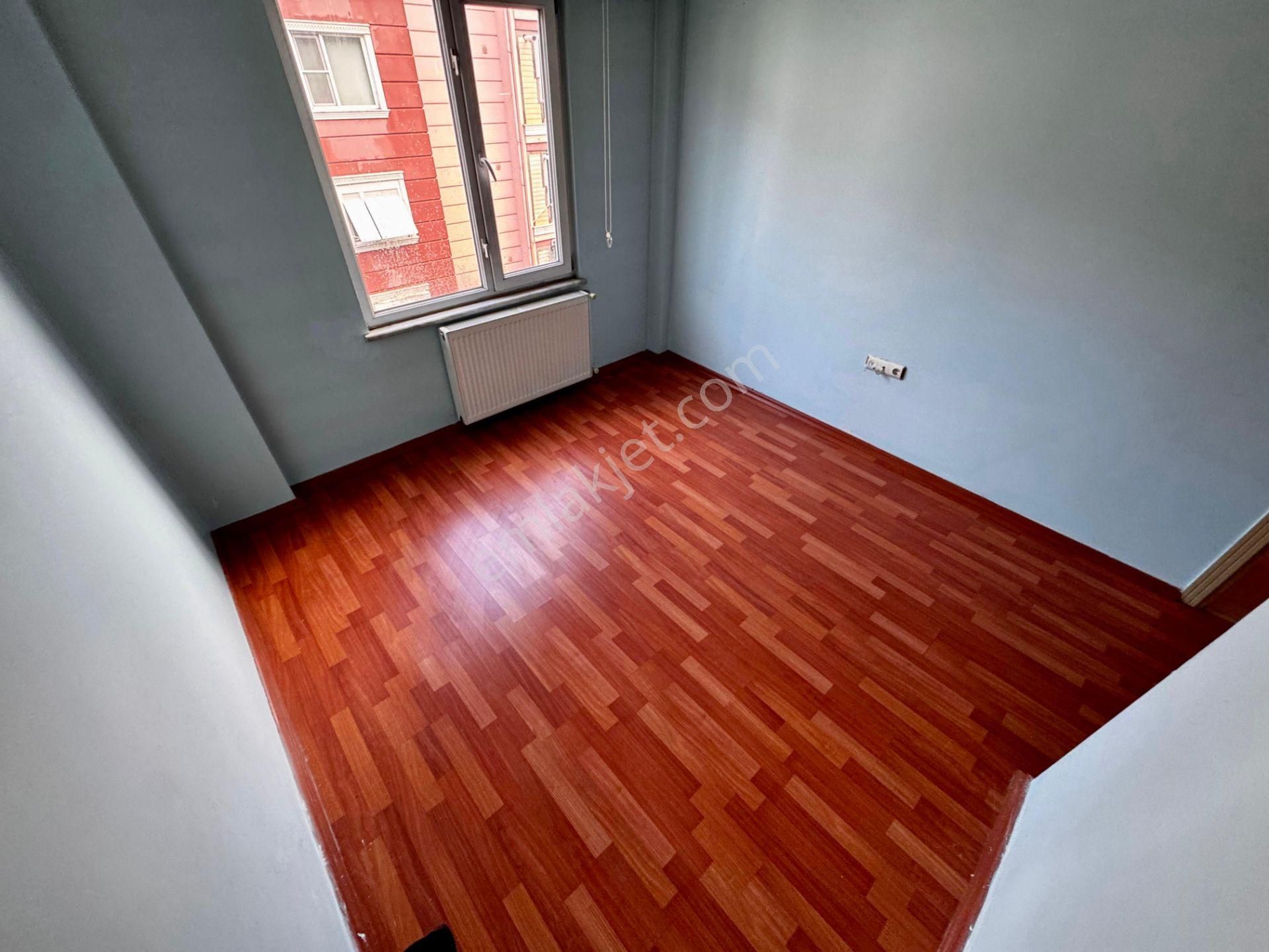 ▓karabuluttan▓akçay'da Geniş & Ferah Balkonlu Ön Cephe 3+1 Satılık Daire - Görsel 12