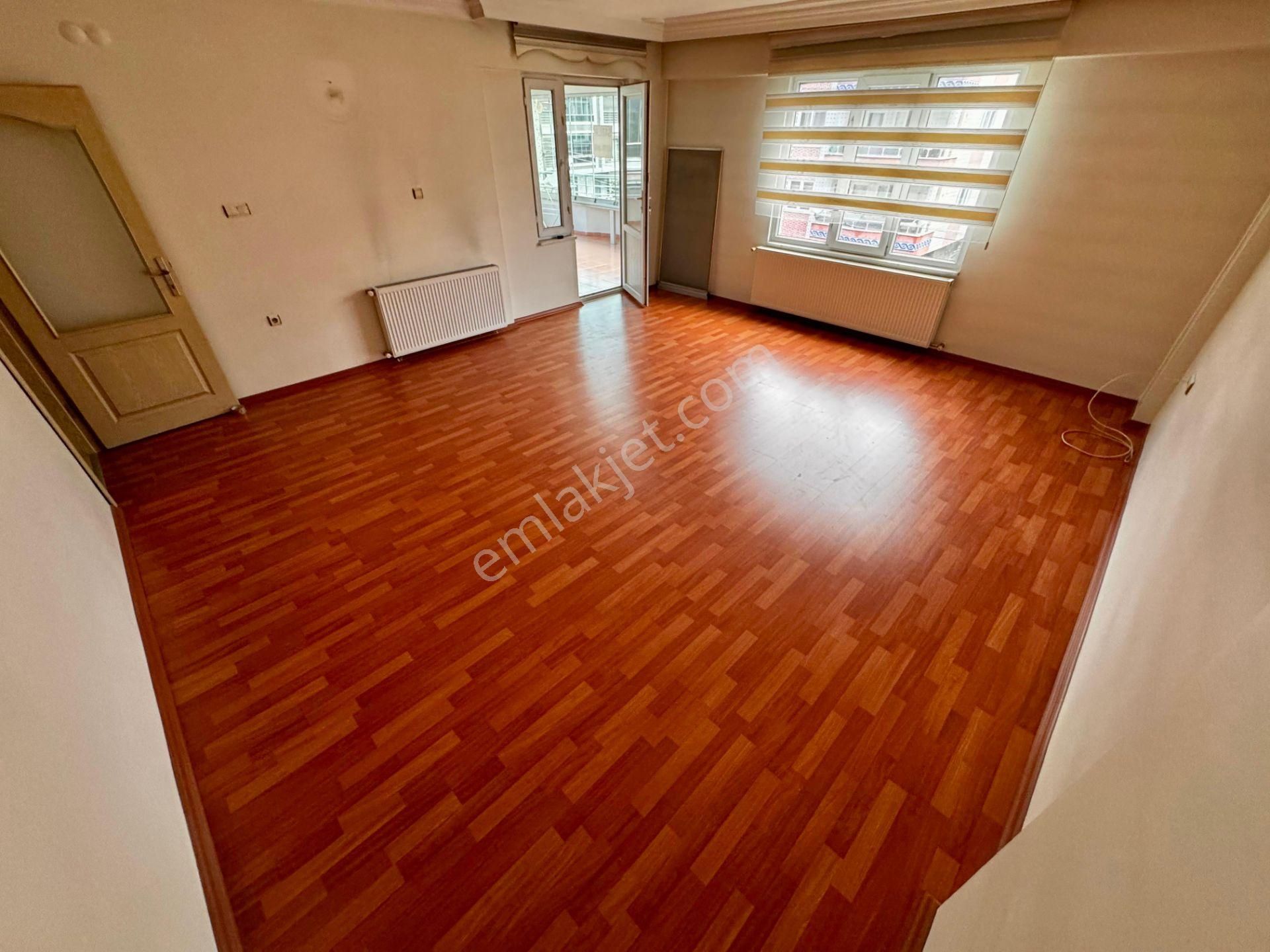 ▓karabuluttan▓akçay'da Geniş & Ferah Balkonlu Ön Cephe 3+1 Satılık Daire - Görsel 4