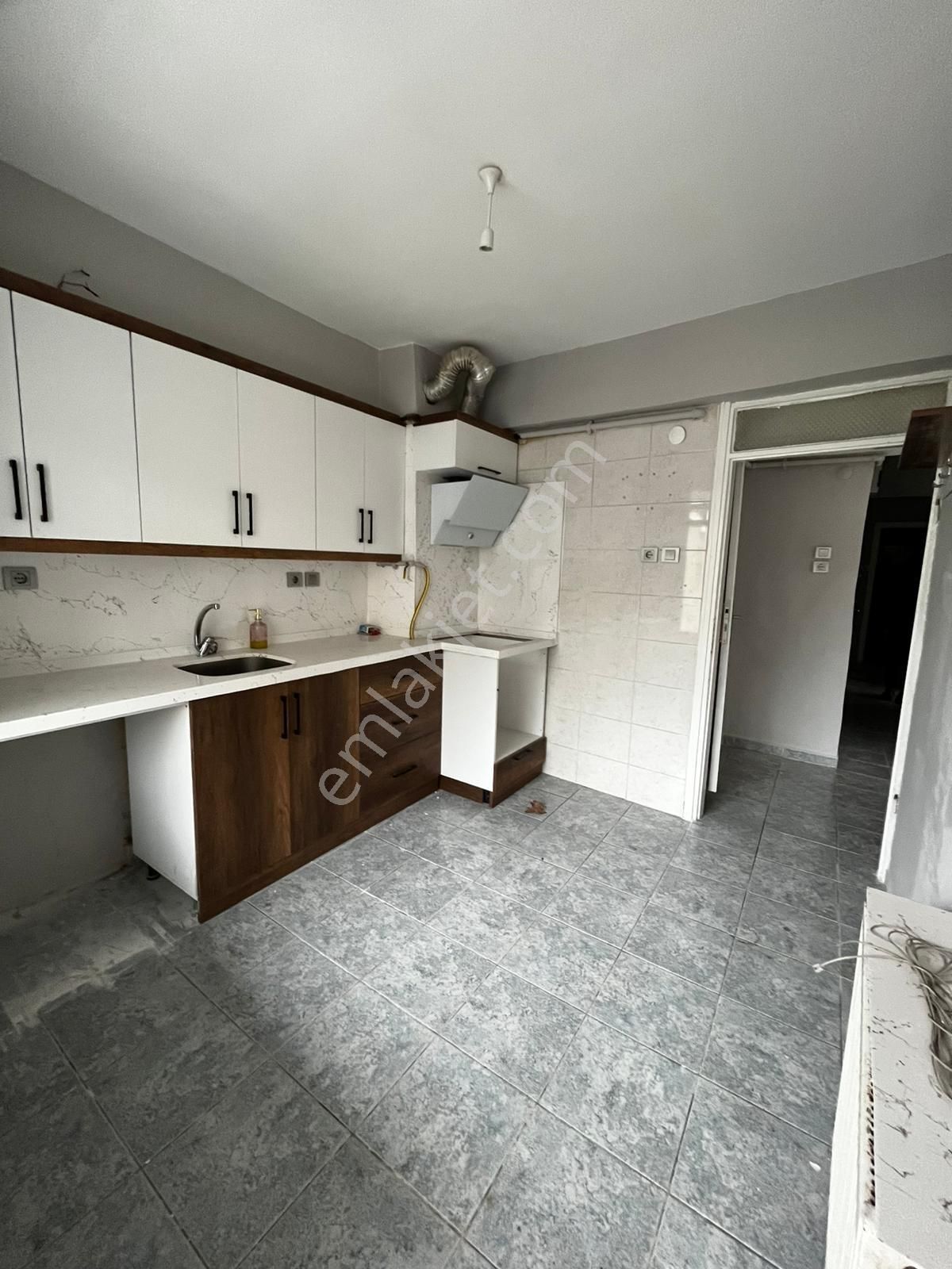 İlkadım Hürriyet Mahallesinde Satılık 2+1 Daire - Görsel 4