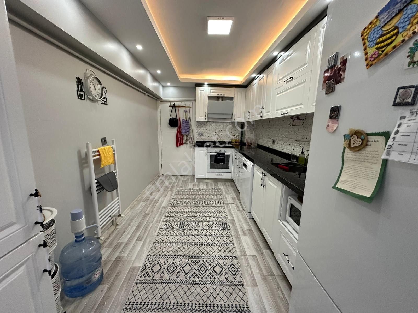 Ufuk Kılıç Emlak'tan Duru Tıp Merkezi Yanı 3+1 Ful Yapılı Daire - Görsel 4