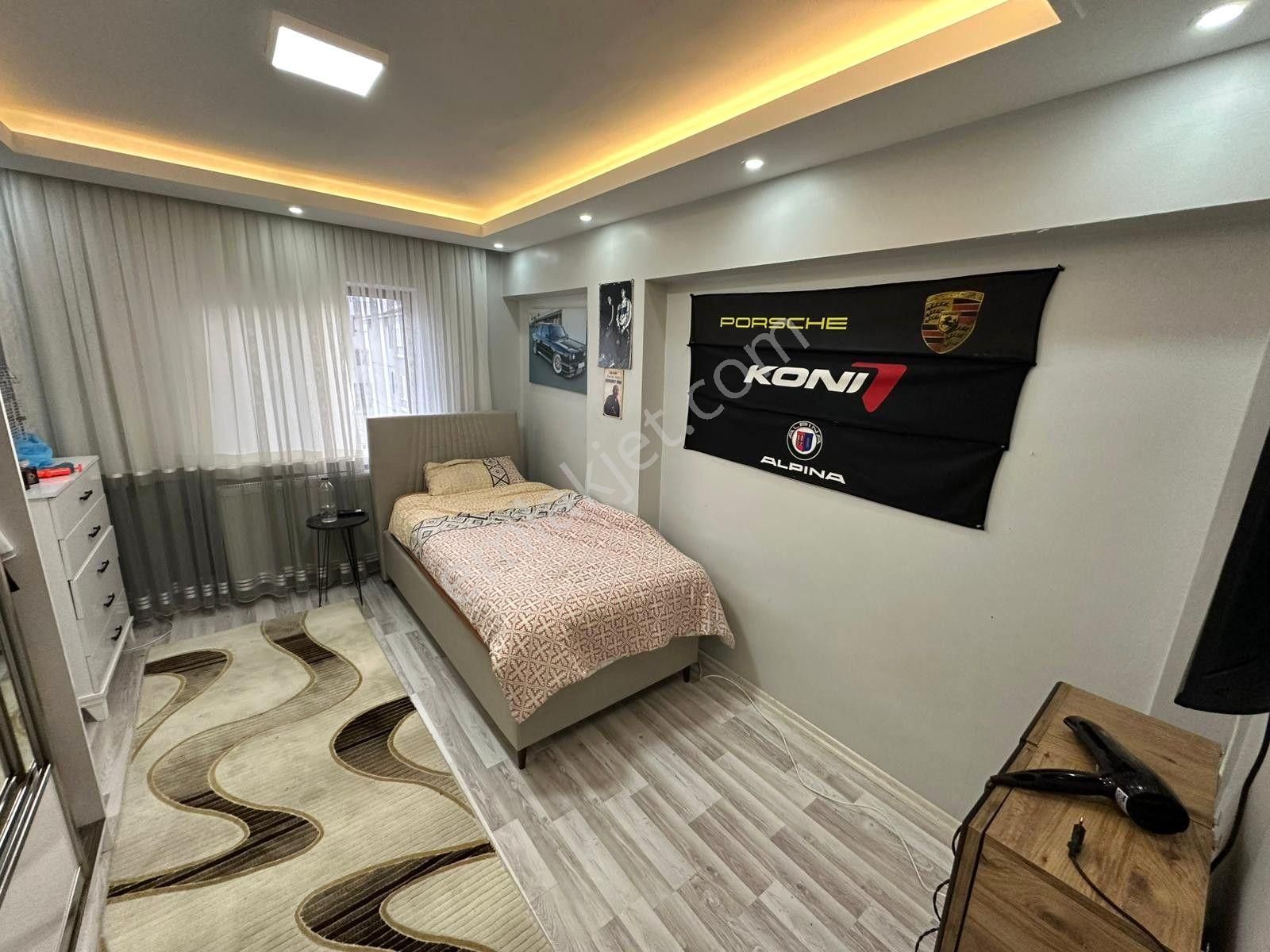 Ufuk Kılıç Emlak'tan Duru Tıp Merkezi Yanı 3+1 Ful Yapılı Daire - Görsel 14