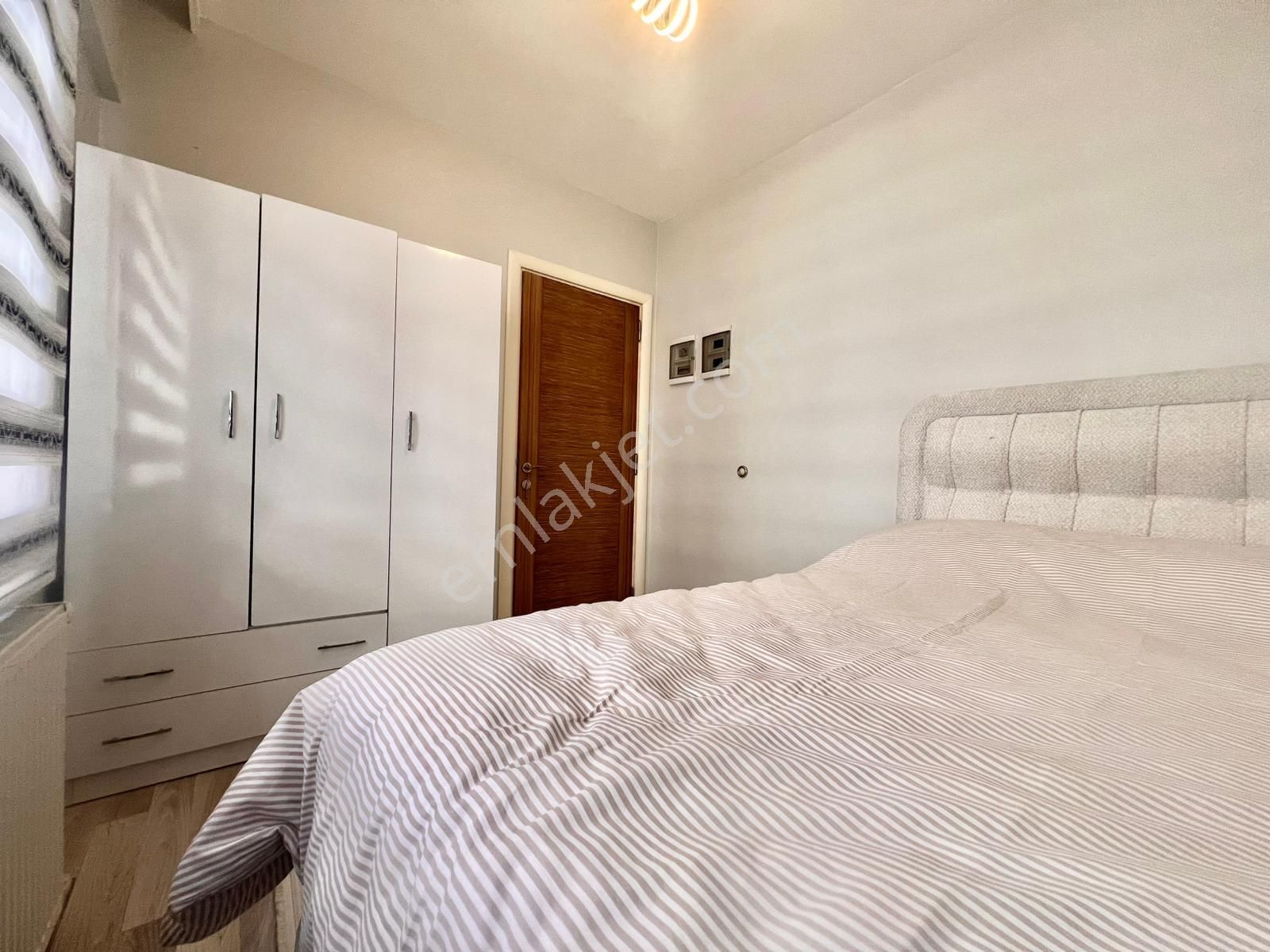 Foruma Yakın Arakat Sıfır Eşyalı 1+1 Satılık Apart - Görsel 5