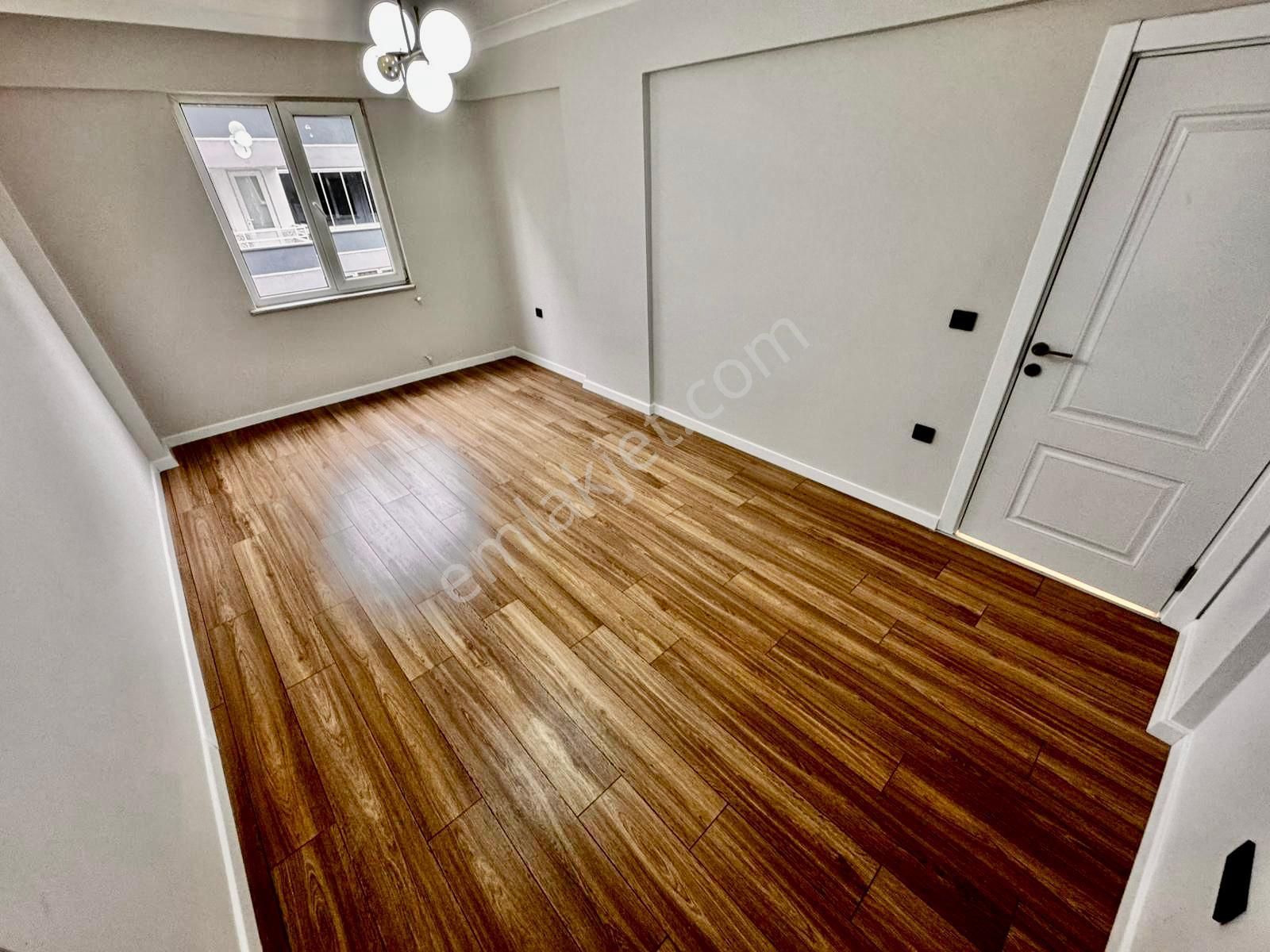 ▓karabuluttan▓akçay'da Nefes Kesen Tasarımlı & Ayrı Mutfak Geniş 3+1 Satılık Daire - Görsel 30