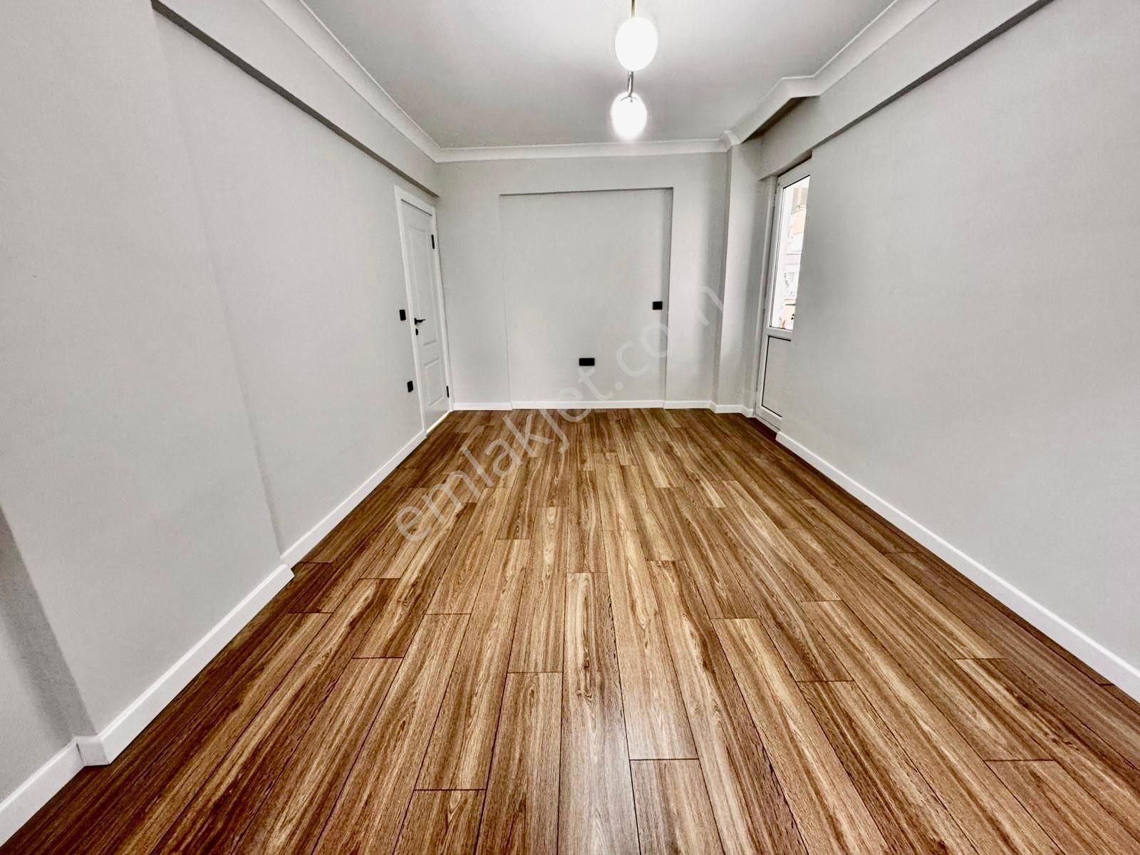 ▓karabuluttan▓akçay'da Nefes Kesen Tasarımlı & Ayrı Mutfak Geniş 3+1 Satılık Daire - Görsel 28