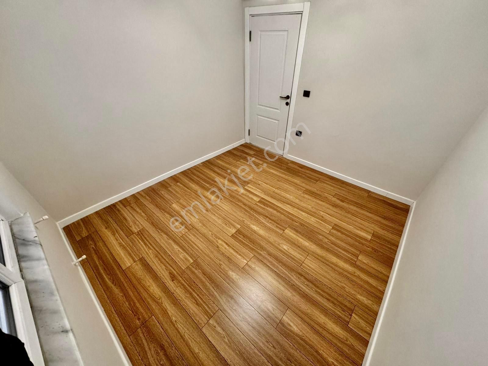 ▓karabuluttan▓akçay'da Nefes Kesen Tasarımlı & Ayrı Mutfak Geniş 3+1 Satılık Daire - Görsel 19