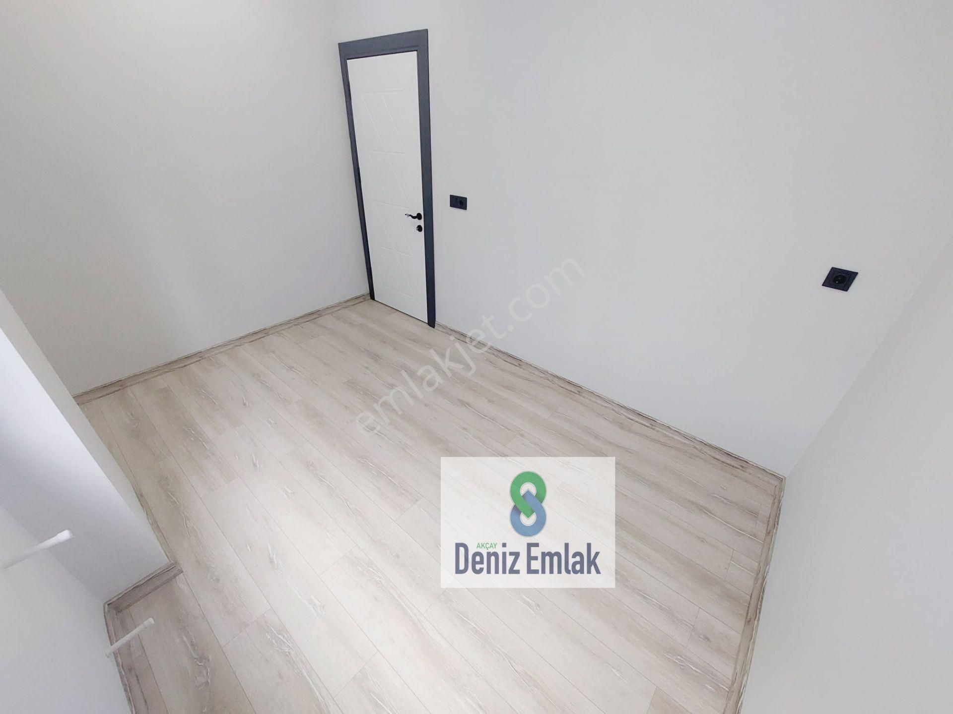 Denizden Akçayda Öncephe Kendine Ait Bahçe Kullanımlı Satılık 1+1 Lüks Daire. - Görsel 5