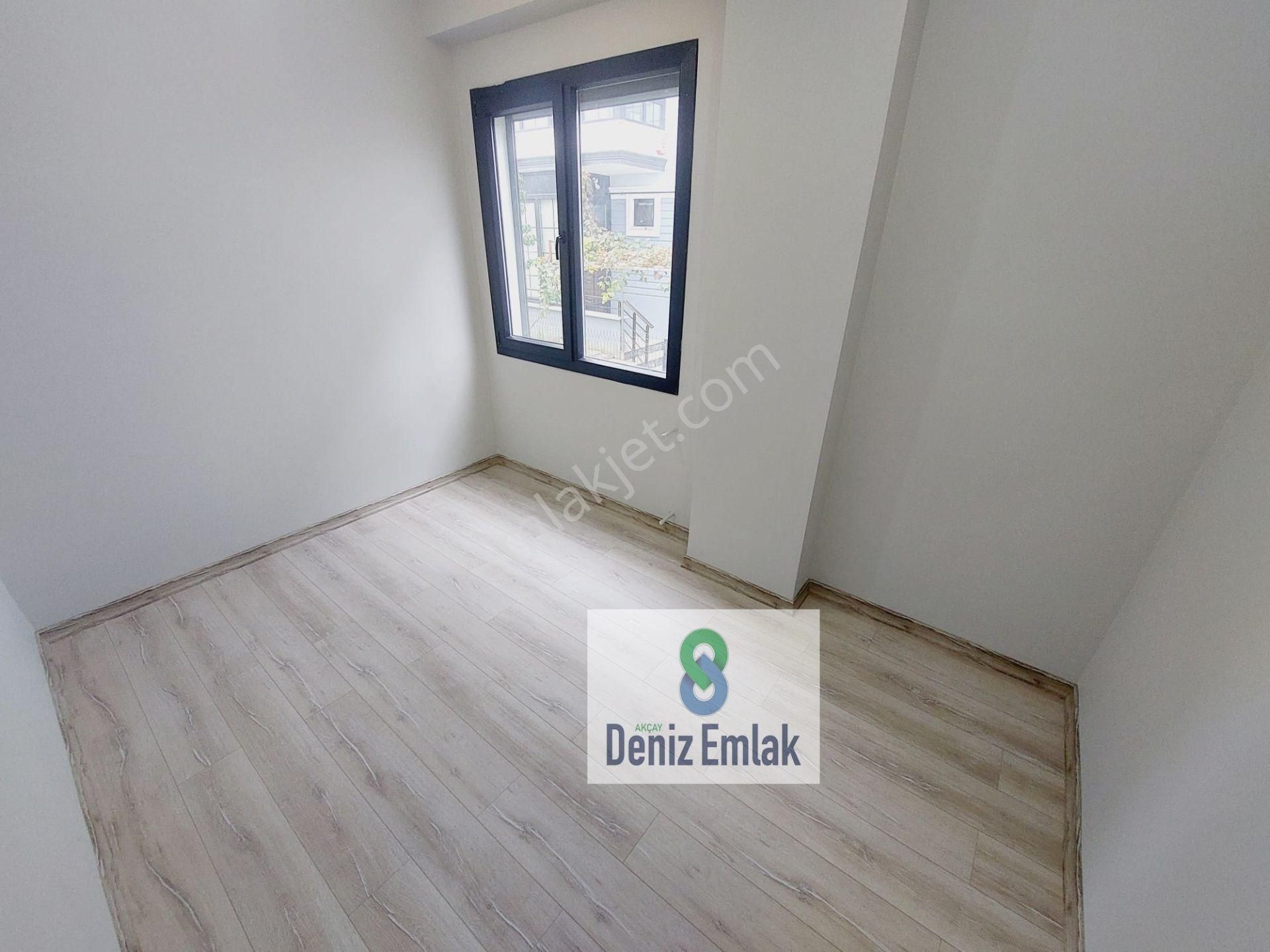 Denizden Akçayda Öncephe Kendine Ait Bahçe Kullanımlı Satılık 1+1 Lüks Daire. - Görsel 34