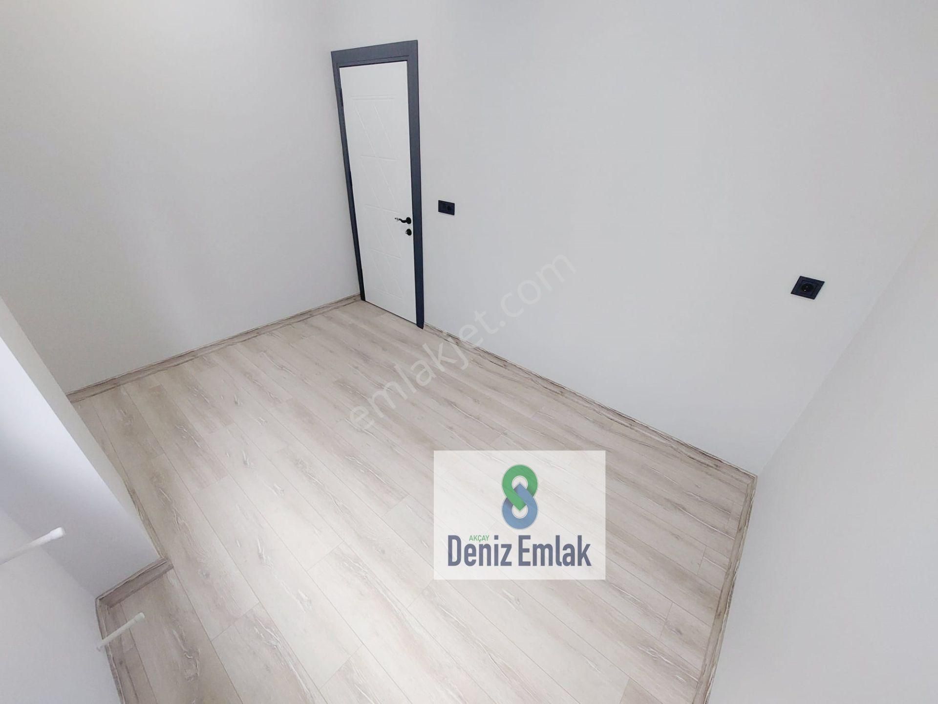 Denizden Akçayda Öncephe Kendine Ait Bahçe Kullanımlı Satılık 1+1 Lüks Daire. - Görsel 28