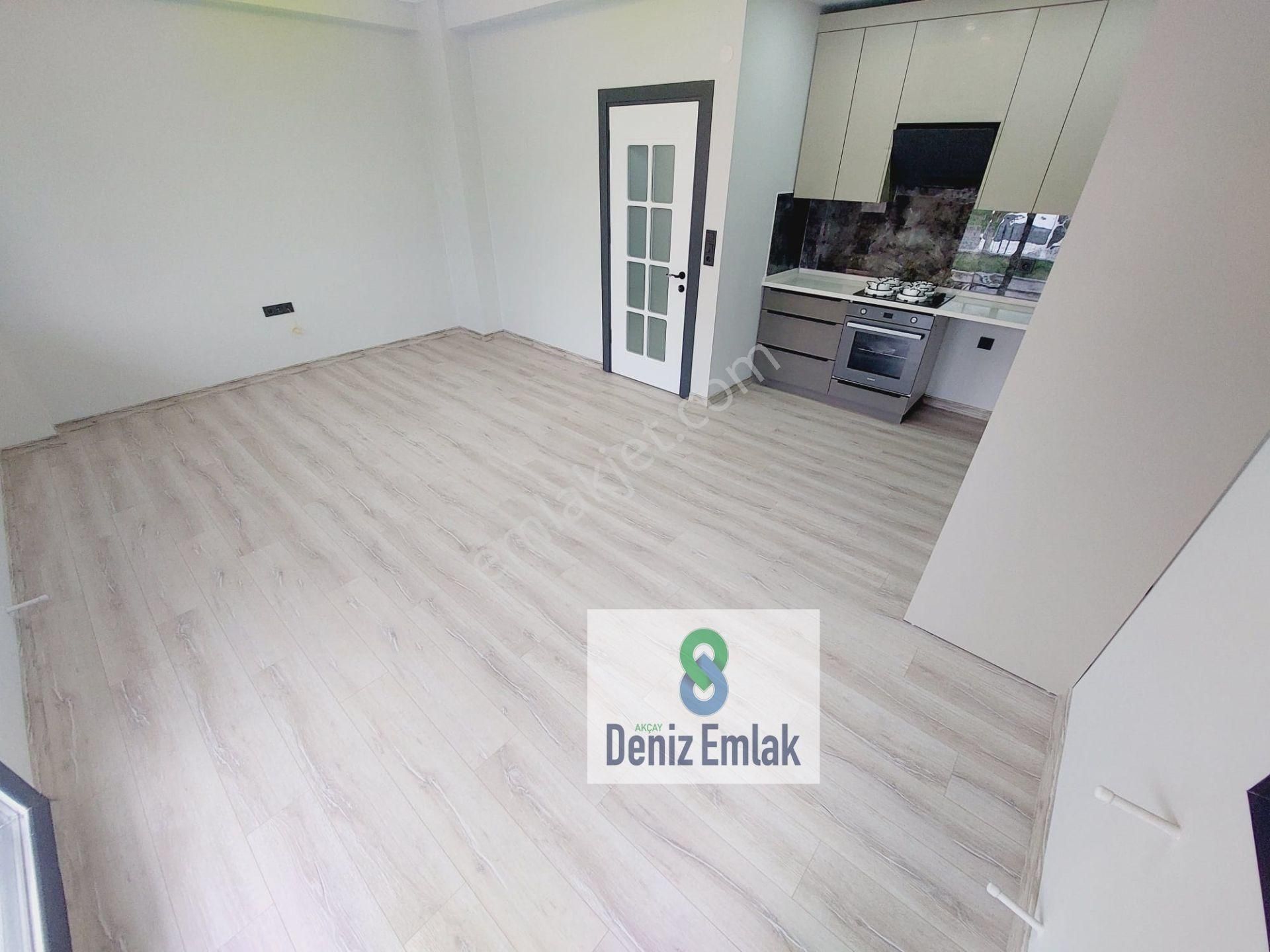 Denizden Akçayda Öncephe Kendine Ait Bahçe Kullanımlı Satılık 1+1 Lüks Daire. - Görsel 35