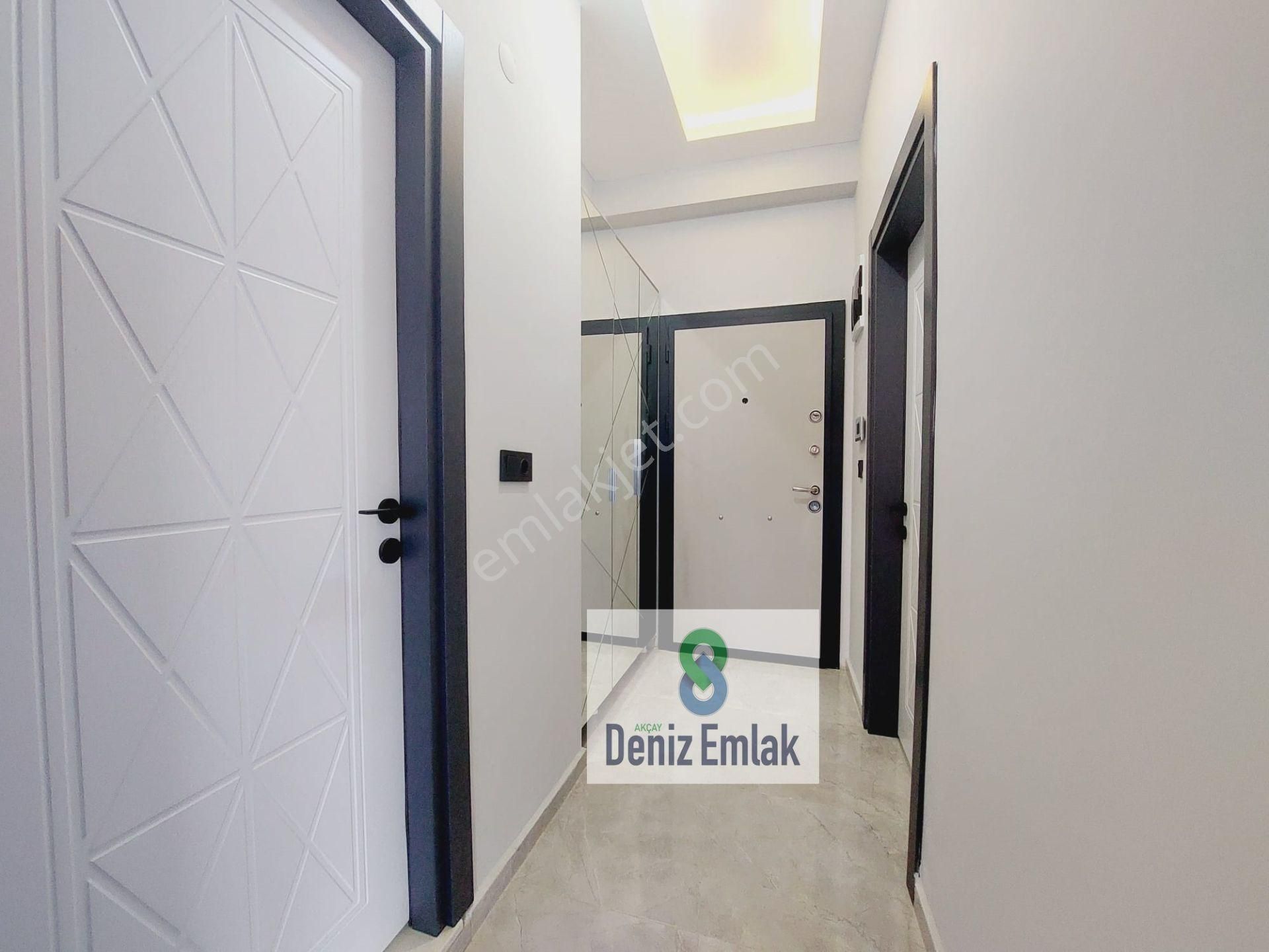 Denizden Akçayda Öncephe Kendine Ait Bahçe Kullanımlı Satılık 1+1 Lüks Daire. - Görsel 9