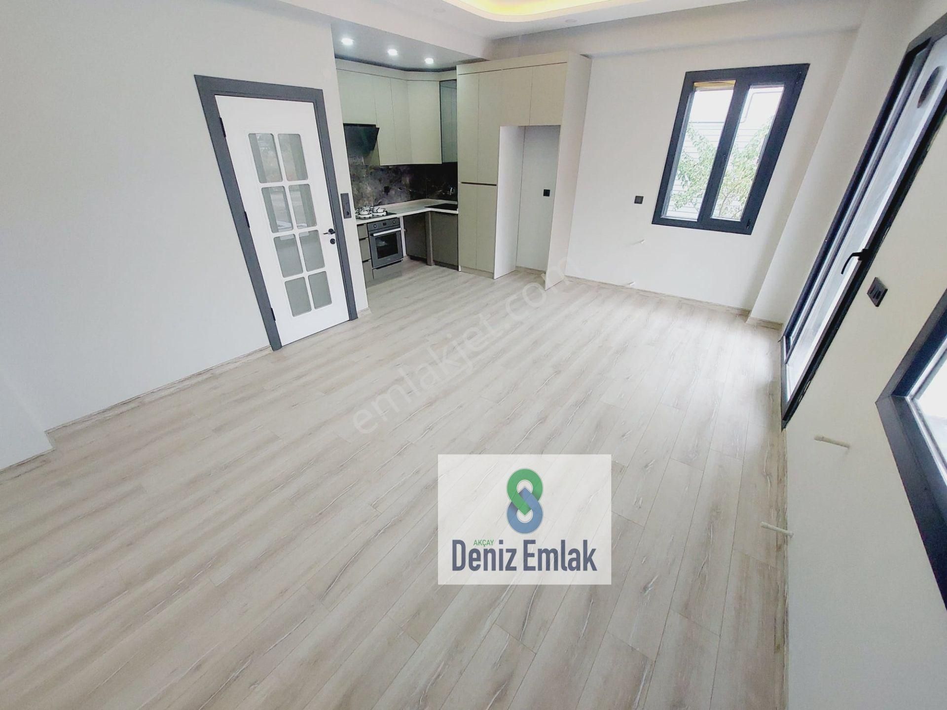 Denizden Akçayda Öncephe Kendine Ait Bahçe Kullanımlı Satılık 1+1 Lüks Daire. - Görsel 25