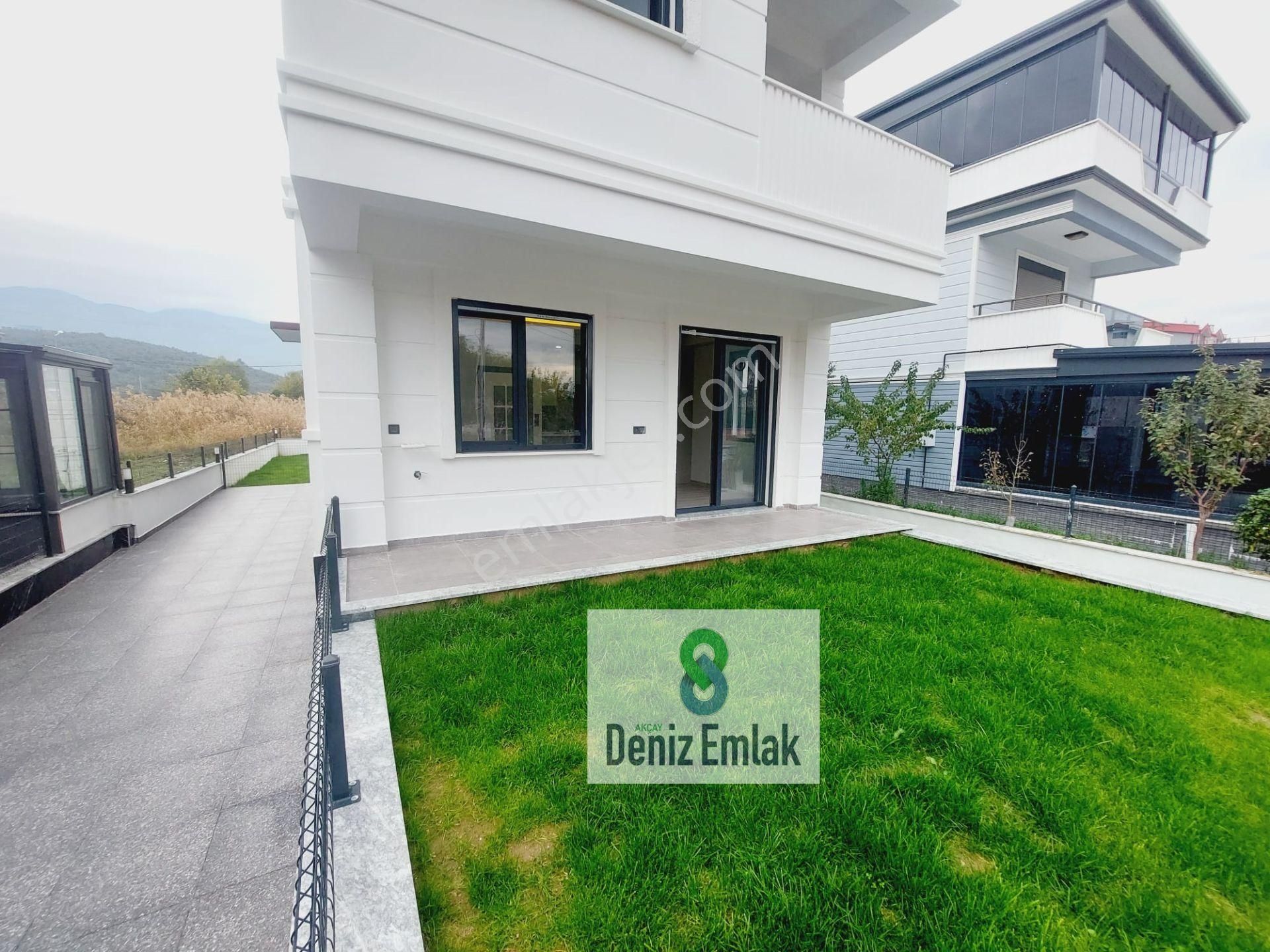 Denizden Akçayda Öncephe Kendine Ait Bahçe Kullanımlı Satılık 1+1 Lüks Daire. - Görsel 7