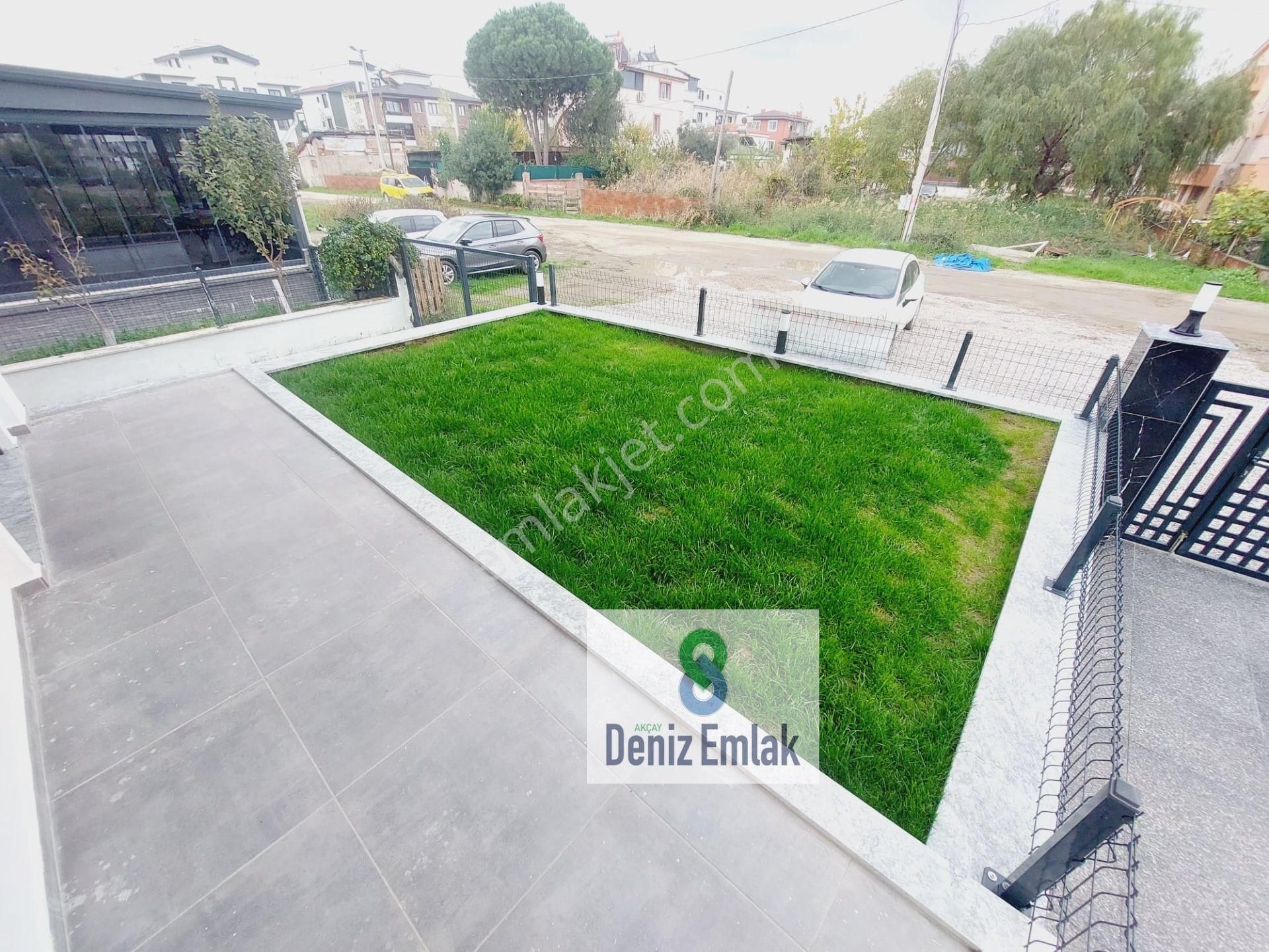 Denizden Akçayda Öncephe Kendine Ait Bahçe Kullanımlı Satılık 1+1 Lüks Daire. - Görsel 12