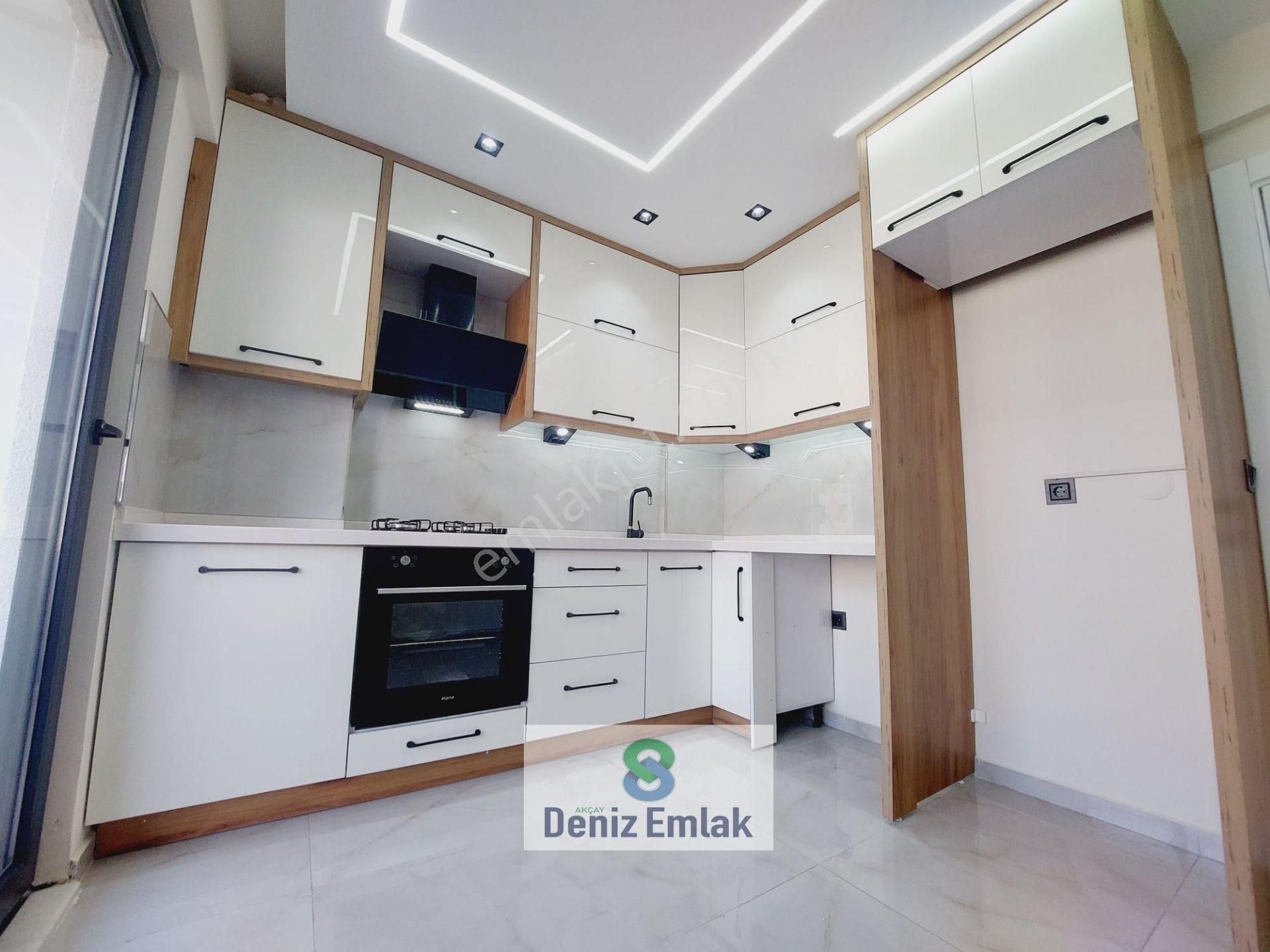 Denizden Akçayda Ebeveynli Arakat Geniş Satılık 3+1 Daire. - Görsel 19