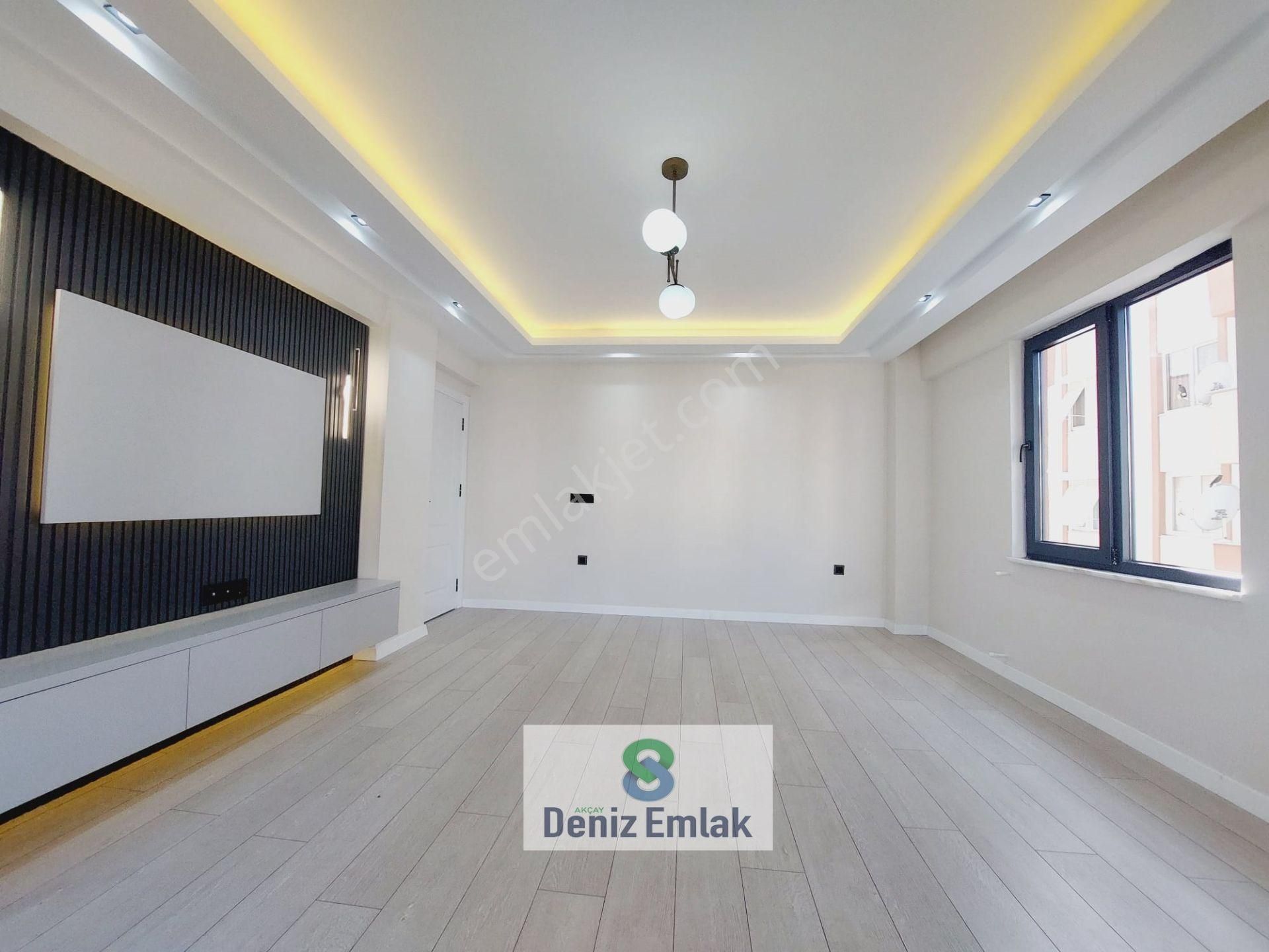 Denizden Akçayda Ebeveynli Arakat Geniş Satılık 3+1 Daire. - Görsel 13