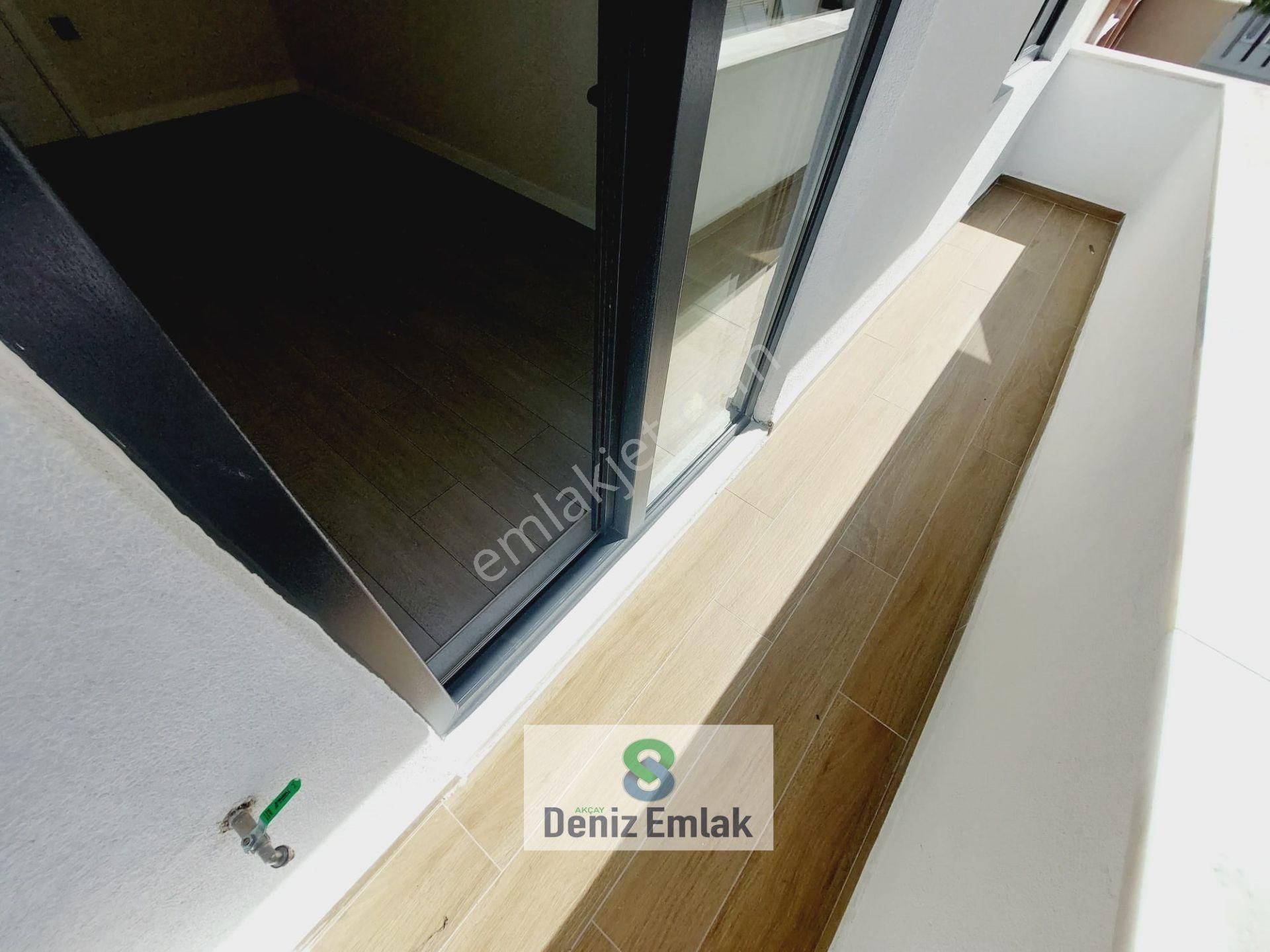 Denizden Akçayda Ebeveynli Arakat Geniş Satılık 3+1 Daire. - Görsel 23