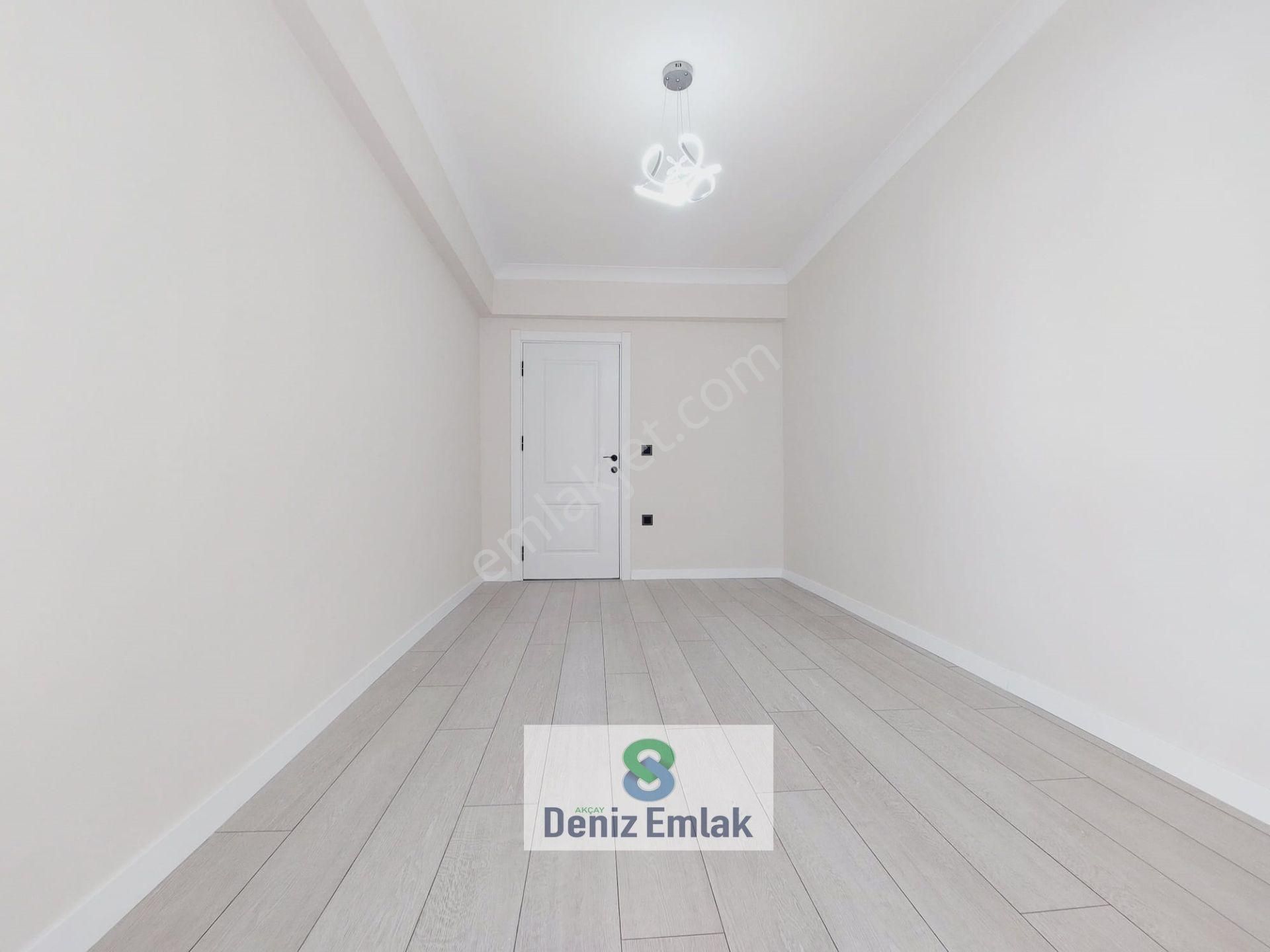 Denizden Akçayda Ebeveynli Arakat Geniş Satılık 3+1 Daire. - Görsel 35