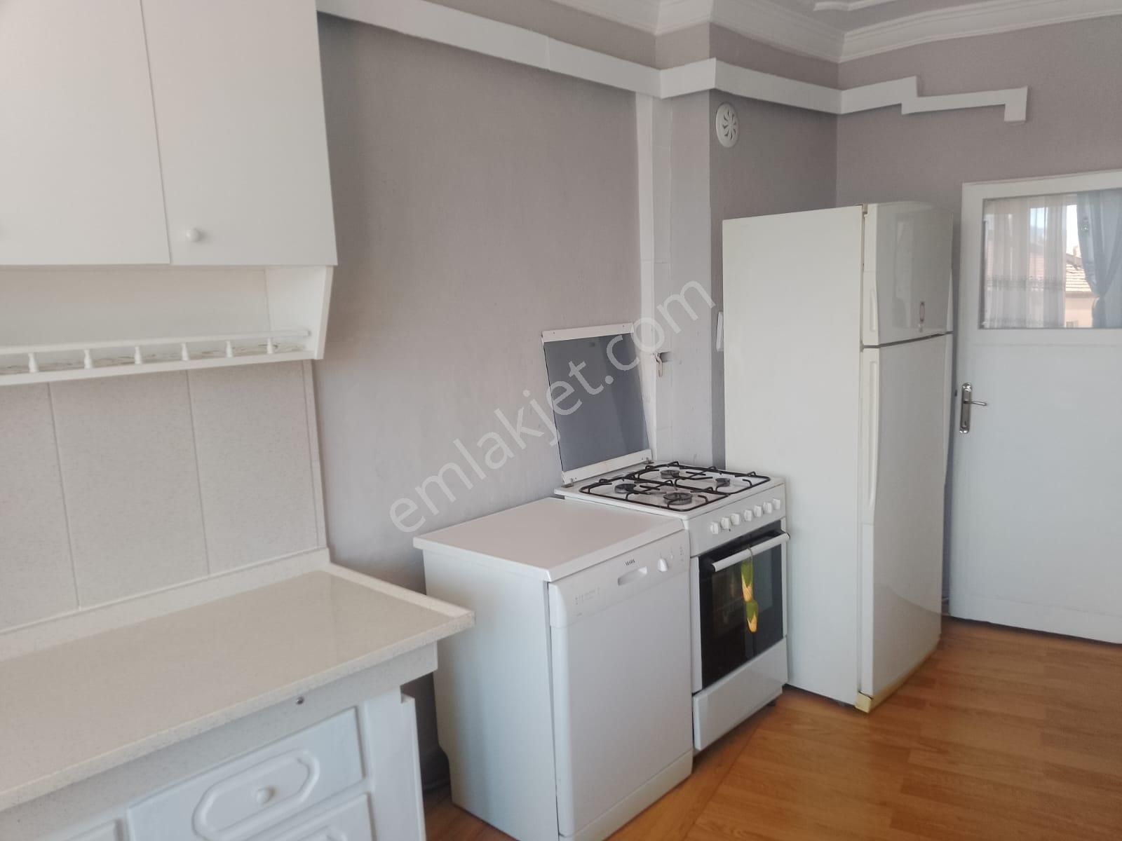 Akçay Emlak'tan Akşehir Eski Ptt Yanında Eşyalı Kiralık 2+1 Daire - Görsel 28