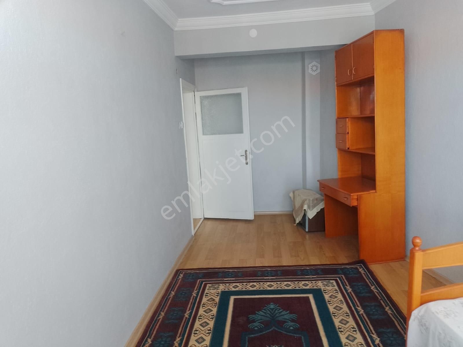 Akçay Emlak'tan Akşehir Eski Ptt Yanında Eşyalı Kiralık 2+1 Daire - Görsel 5
