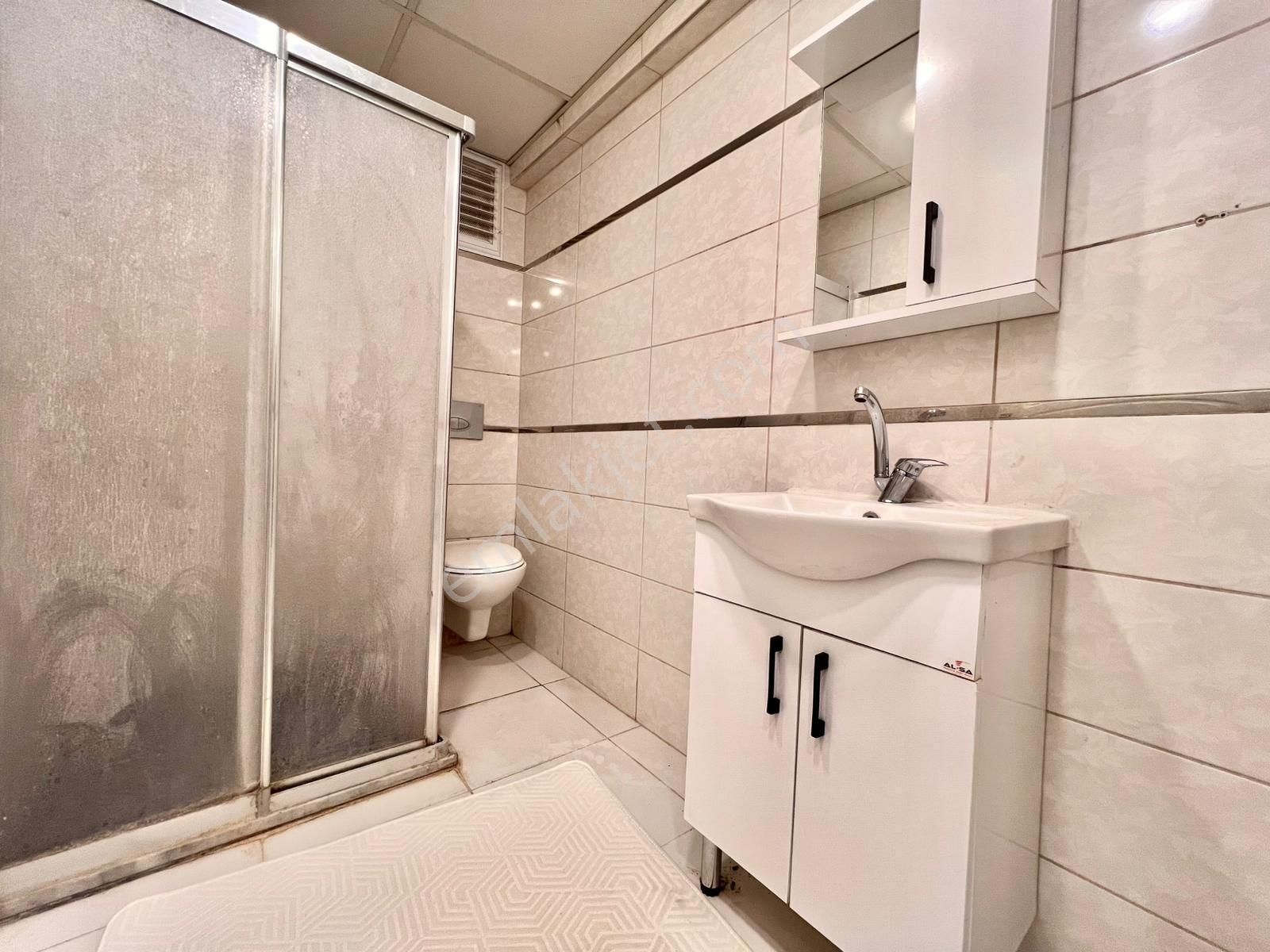 Arakat Sıfır Eşyalı Yatırımlık Merkezi Konumda 1+1 Satılık Apart - Görsel 8