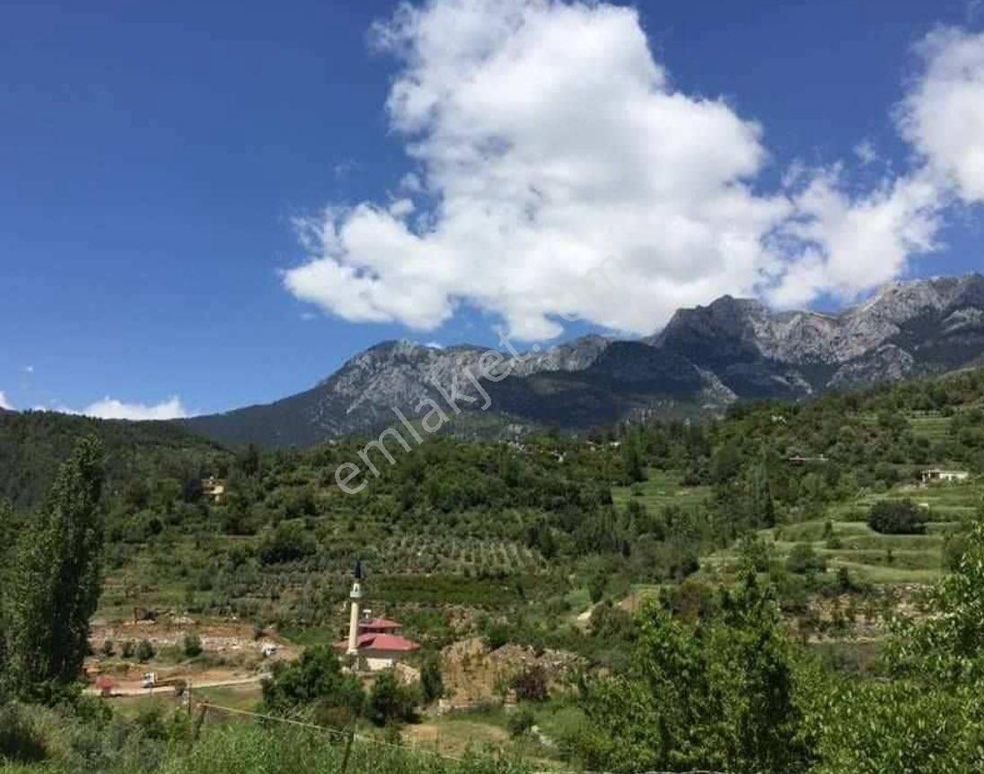 Yeşilyurt Mah.satılık Büyük Arazi