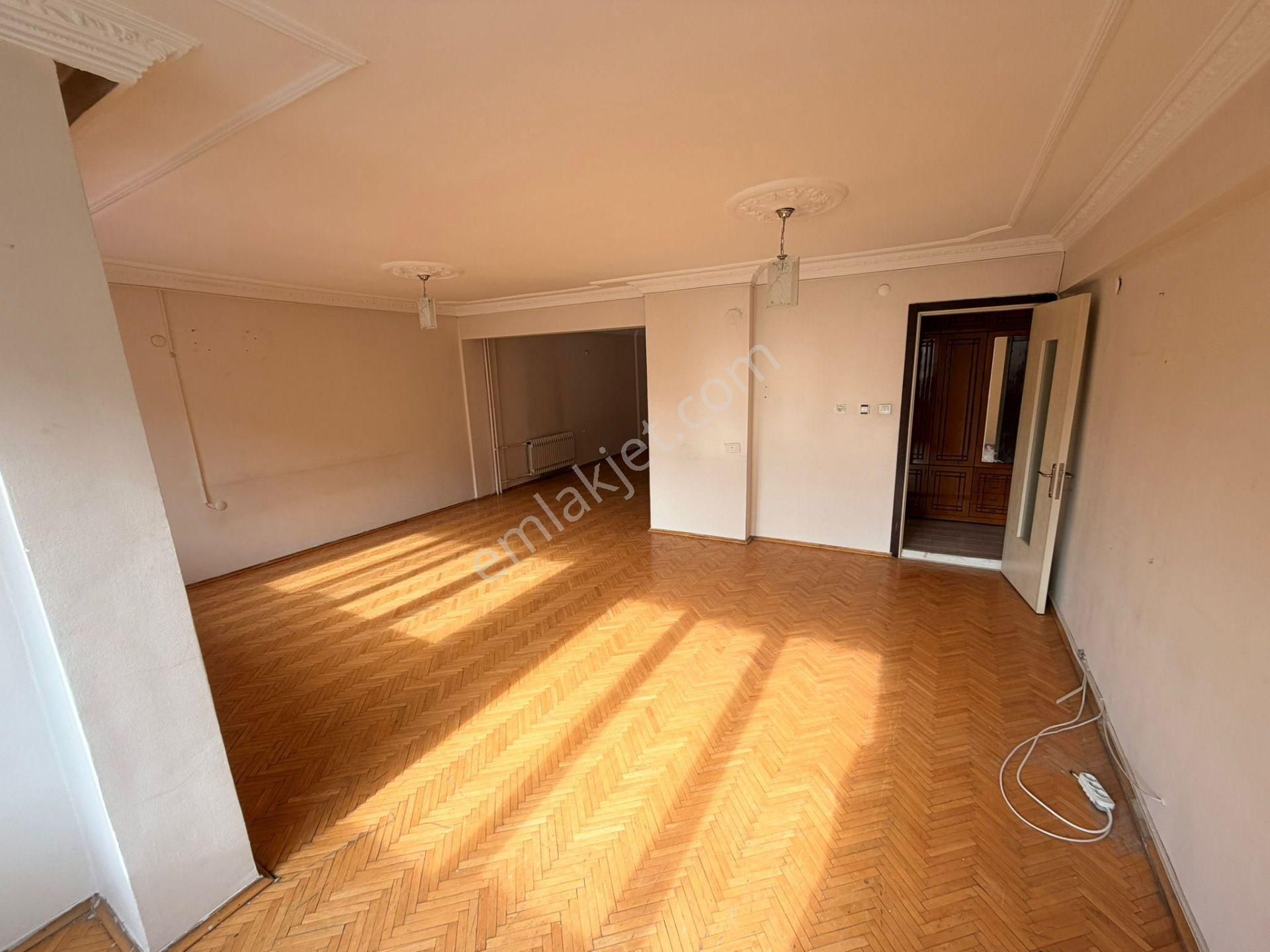 Ender Uysal Gayrimenkulden Çınara Yakın 3+1 Satılık Geniş Daire... - Görsel 3