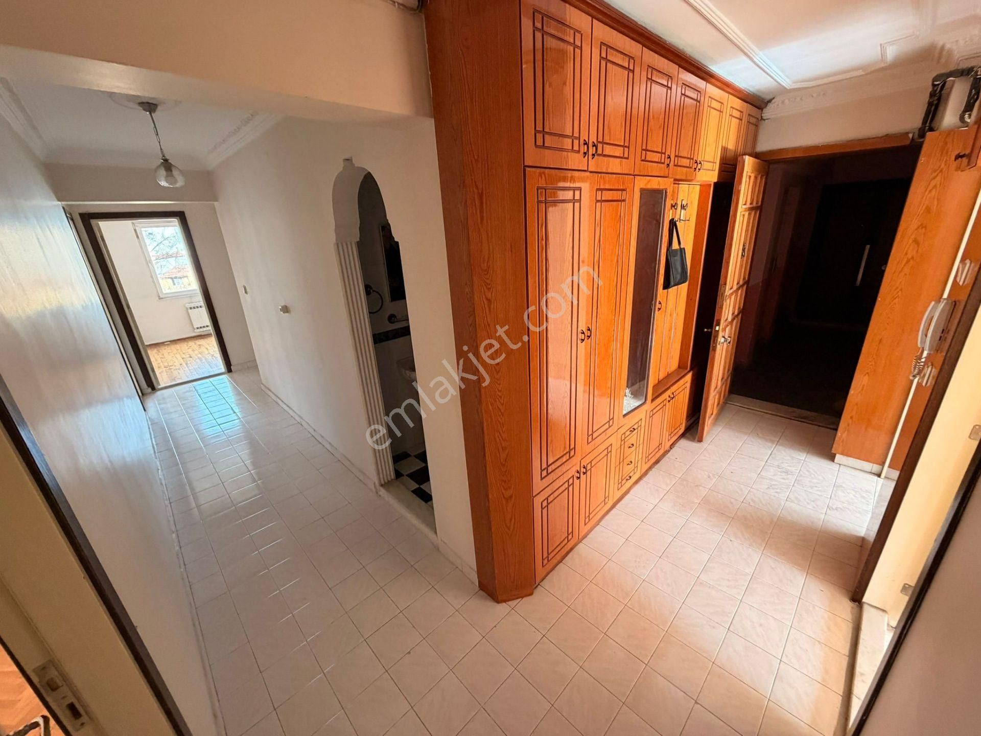 Ender Uysal Gayrimenkulden Çınara Yakın 3+1 Satılık Geniş Daire... - Görsel 10