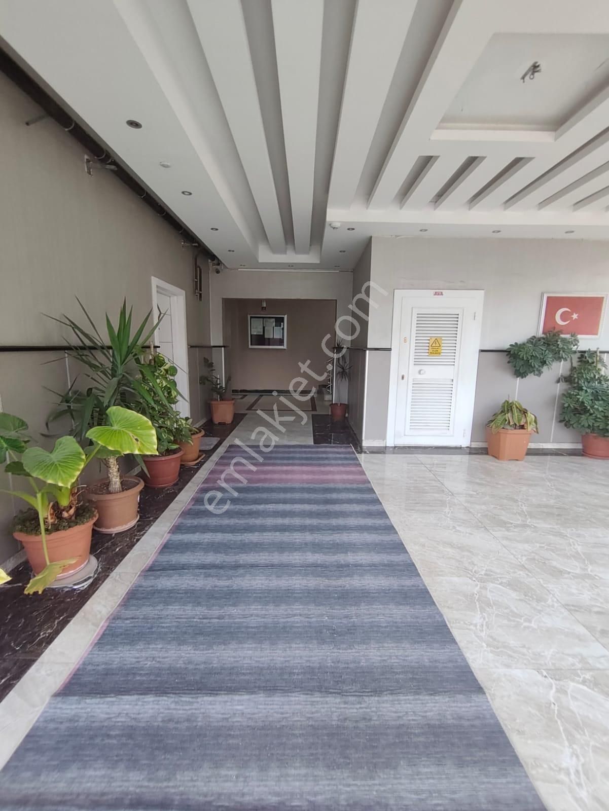Çiftlillöy Mah'de Geniş Otumlu Merkezi Konumda Kiralık 2+1 Daire - Görsel 8