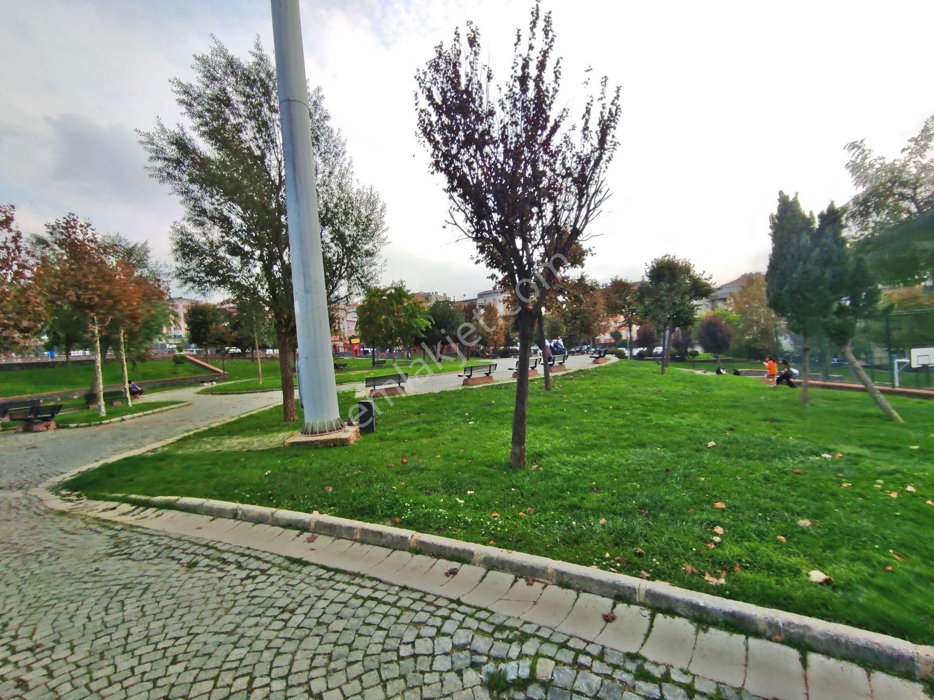 Bahçelievler Cumhuriyet Mah 5,katlı 12 Dairelik 202 M2 Boş Arsa - Görsel 16