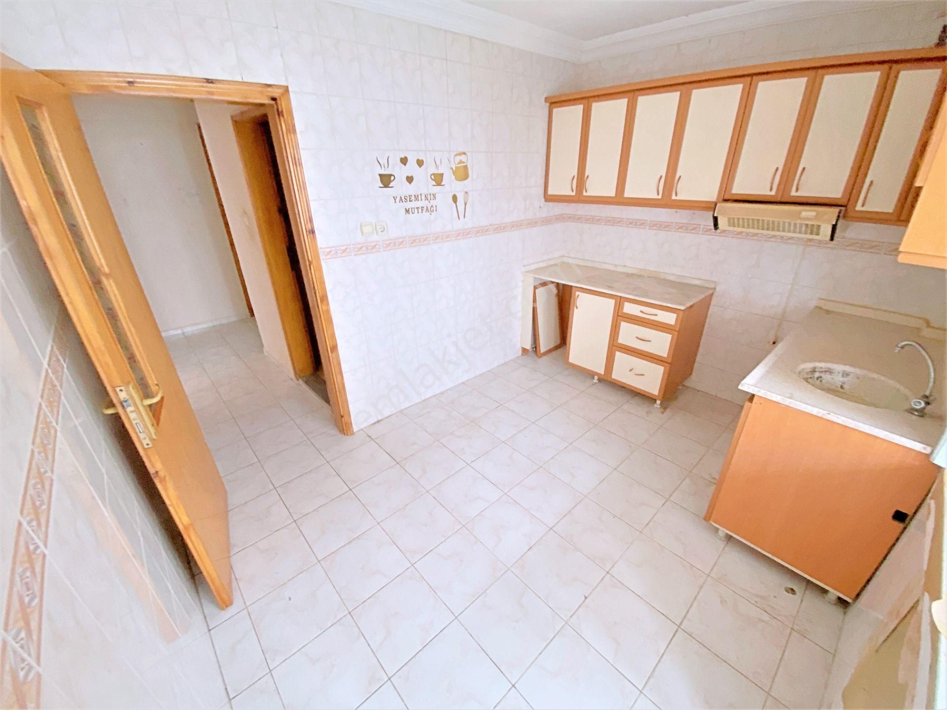 🌀gültaş Emlaktan Akçayda Satılık 2+1 Ayrı Mutfak Ön Cephe Denize 500m Daire - Görsel 5