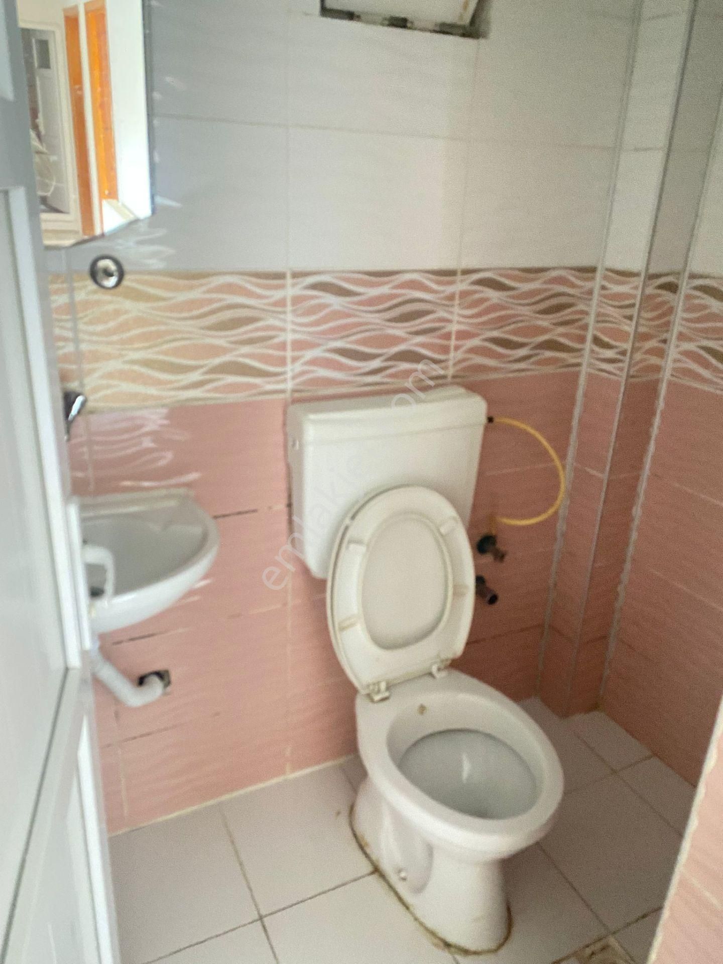 🏡 Çamlıca Mahallesi’nde Geniş Ve Ferah 2+1 Kiralık Daire - Görsel 13