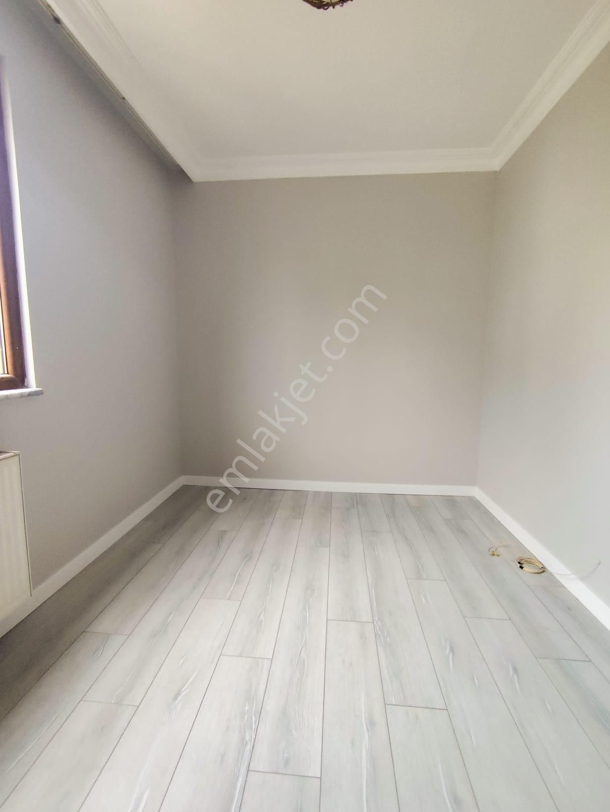 Mertcan Dan Soğanlık Metroya Yürüme Arakat 3+1 Ebeveyn Banyolu - Balkonlu - Görsel 13