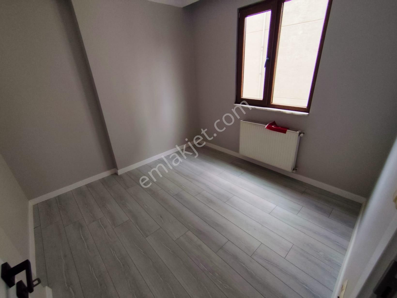 Mertcan Dan Soğanlık Metroya Yürüme Arakat 3+1 Ebeveyn Banyolu - Balkonlu - Görsel 10