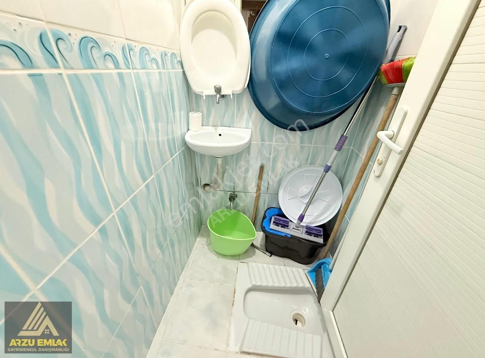 Arzu Emlaktan Yunusemre Mah Satılık Balkonlu 2+1 Yüksekgiriş - Görsel 24