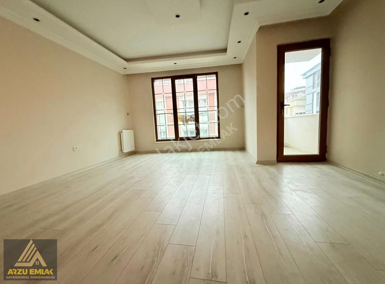 Arzu Emlaktan Yunusemre Mah Barbekü Teraslı 5yaşında 4+1dubleks